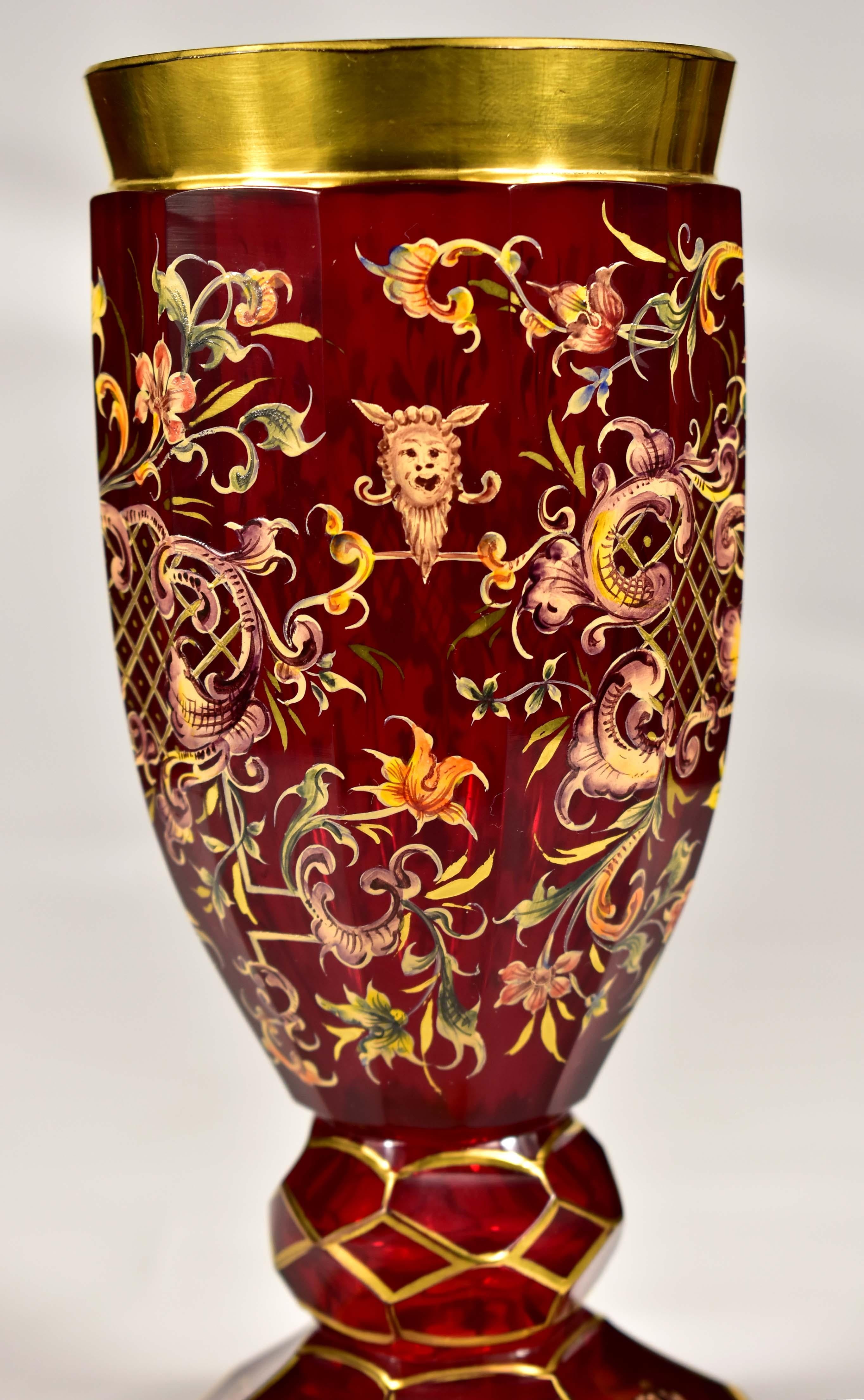 Antigua copa de Rubí Pintada Vidrio de Bohemia del siglo XX en venta 5