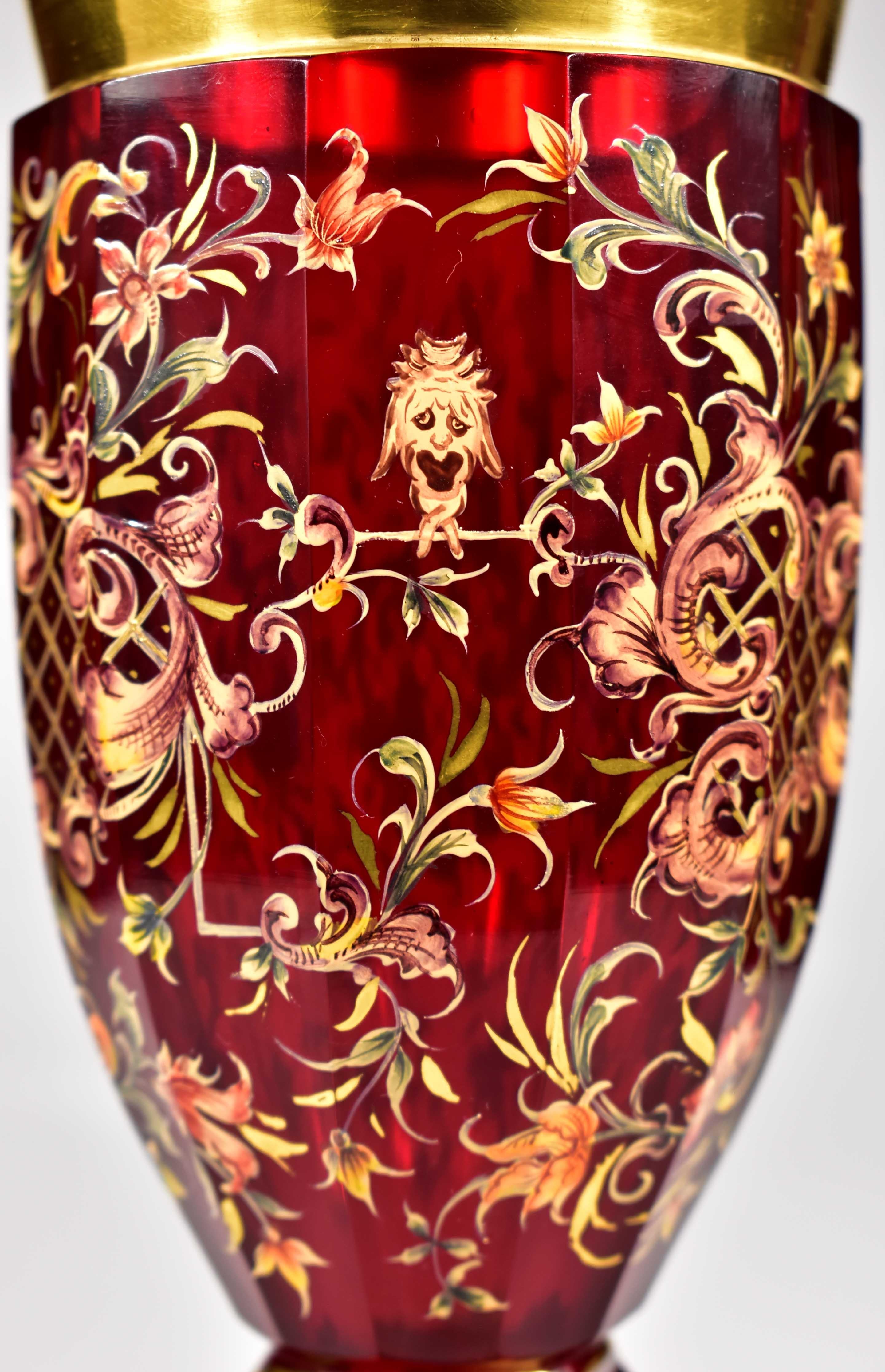 Antigua copa de Rubí Pintada Vidrio de Bohemia del siglo XX en venta 10