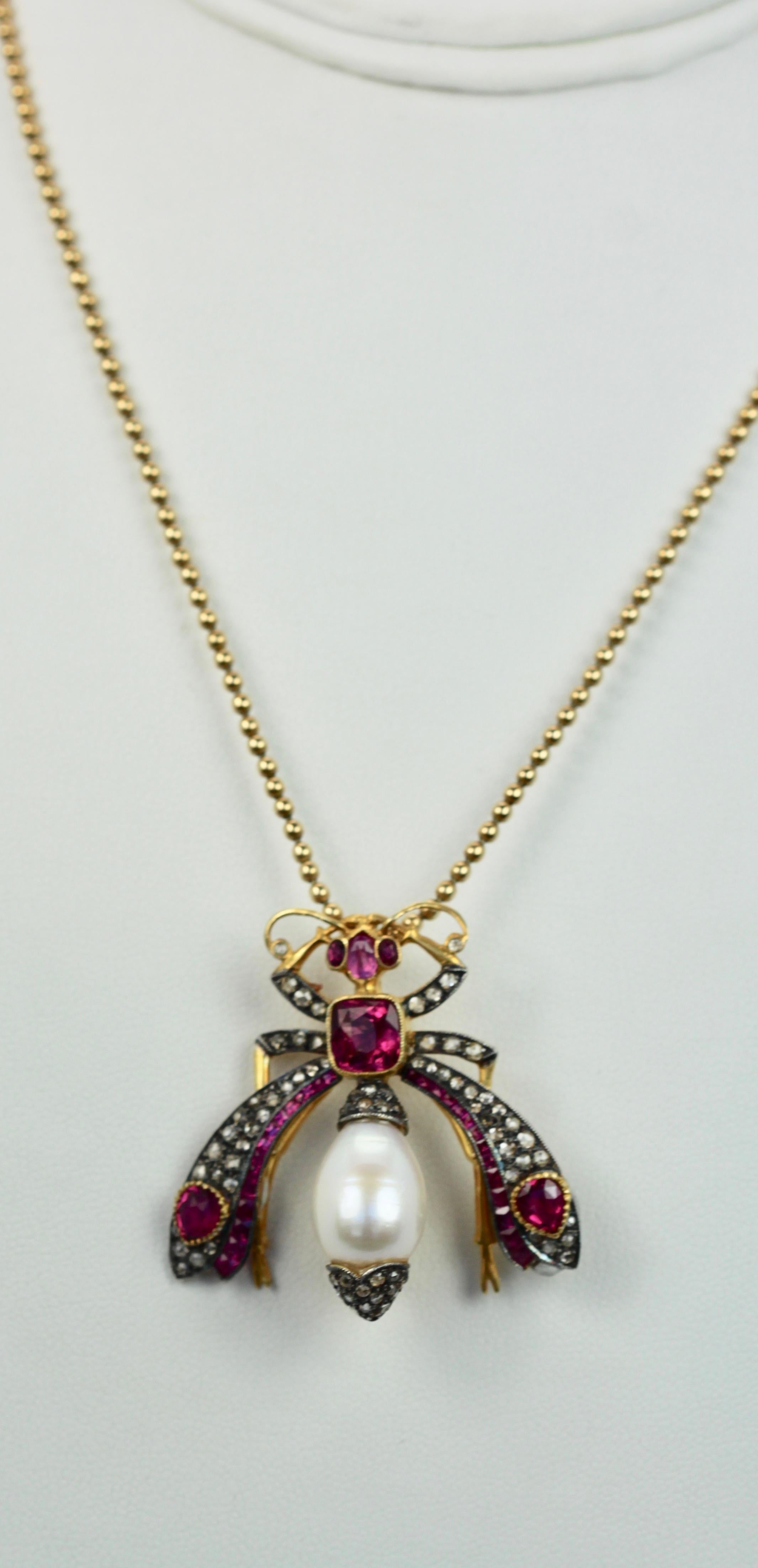 Antiguo Colgante Broche Insecto Rubí Perla Diamante 18 Quilates en venta 2