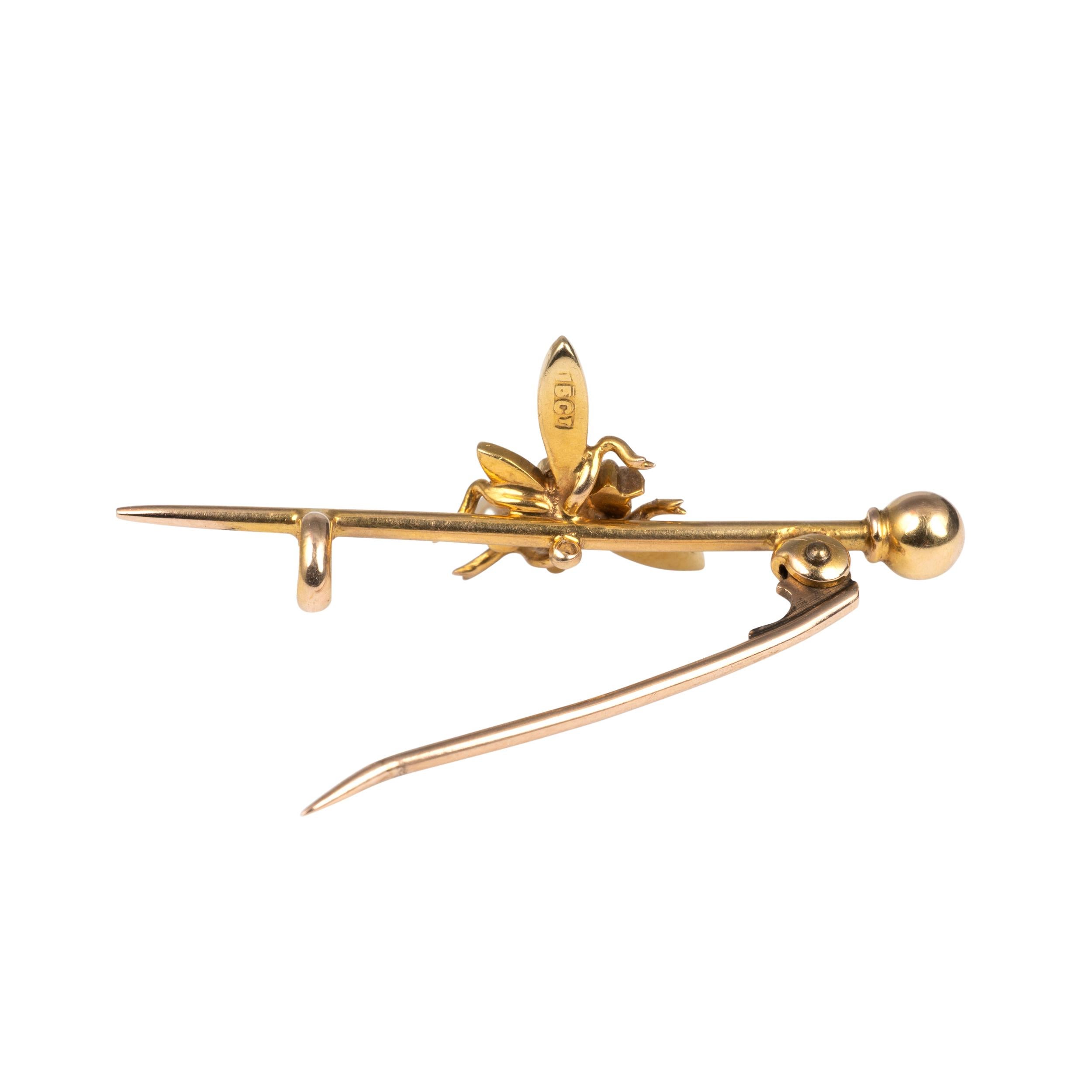 Antique Ruby Pearls Insect Bee Brooch, 15 Carat Yellow Gold, circa 1910 In Excellent Condition For Sale In Preston, Lancashire