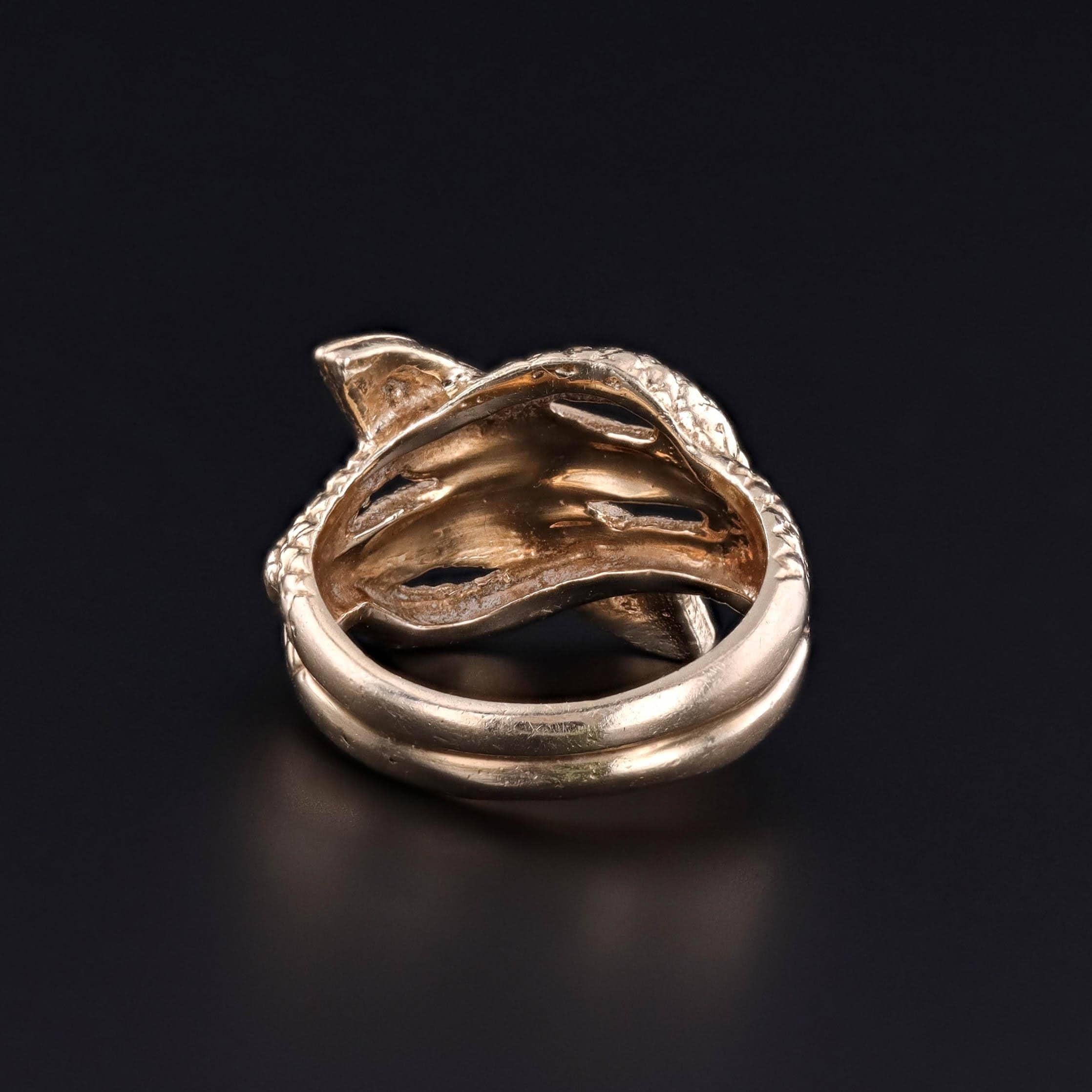 Taglio rotondo Anello a serpente con rubino antico in oro 14k in vendita