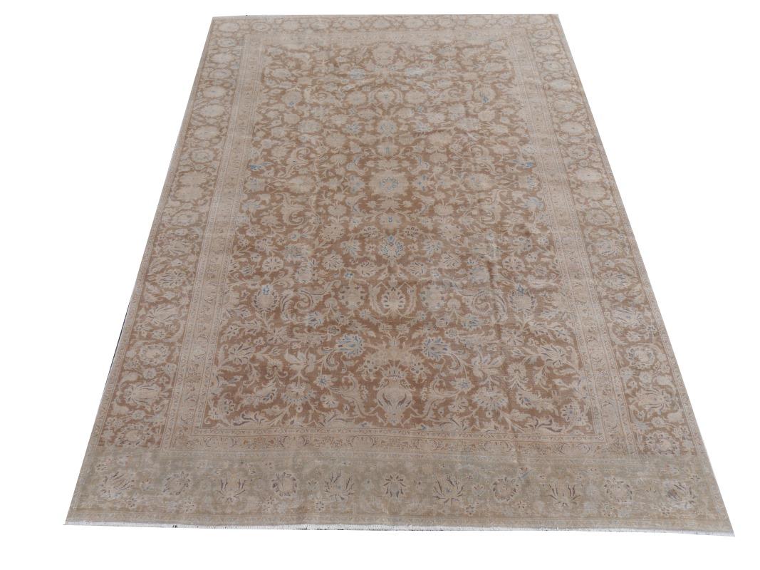 Tabriz Rug Classic Vintage Rug Muted Gray Beige Brown Hand Knotted Neutral For Sale 4