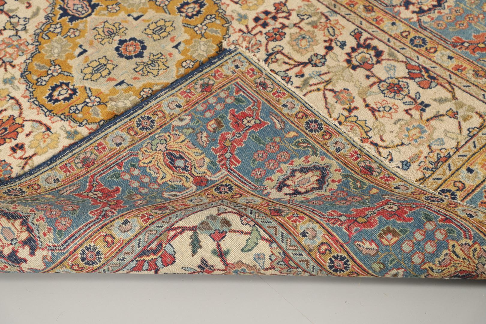 Antiker Teppich Creme Exklusiver Handgefertigter Teppich Dekorativer Flächenteppich  (Handgeschnitzt) im Angebot