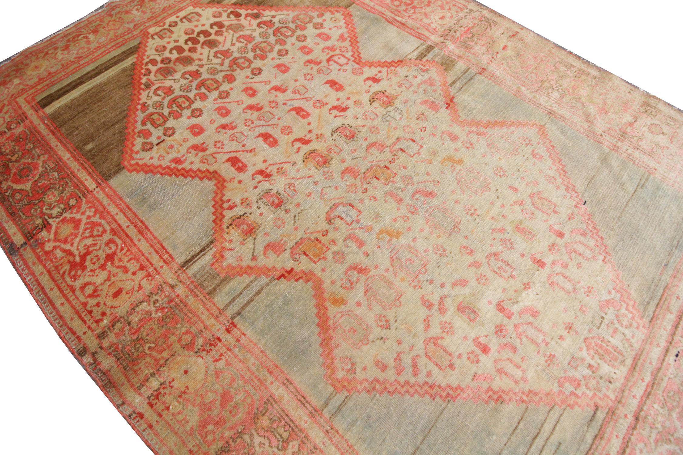 Rustique Antique Rug Hand woven Turkish Rug:: Wool Carpet as Living Room Rug for Sale en vente