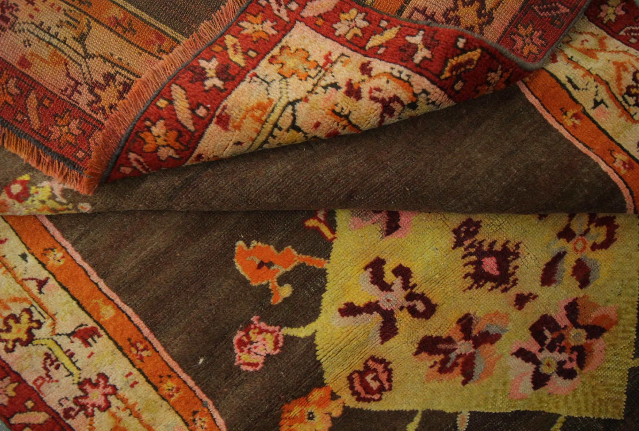 Wool Antique Rug, Handmade Carpet Central Medallion Oriental Living Room Rugs Sale For Sale