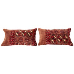 Boîtier d'oreiller de tapis ancien façonné à partir d'un sac de chuval turkmène Yomud, 19ème siècle