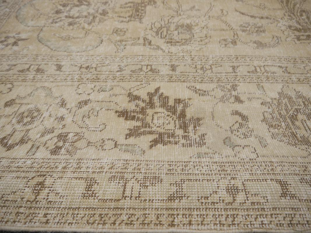 Tabriz Rug Room Size 8x11 ft Classic Vintage Muted Gray Beige Brown Hand Knotted For Sale 8