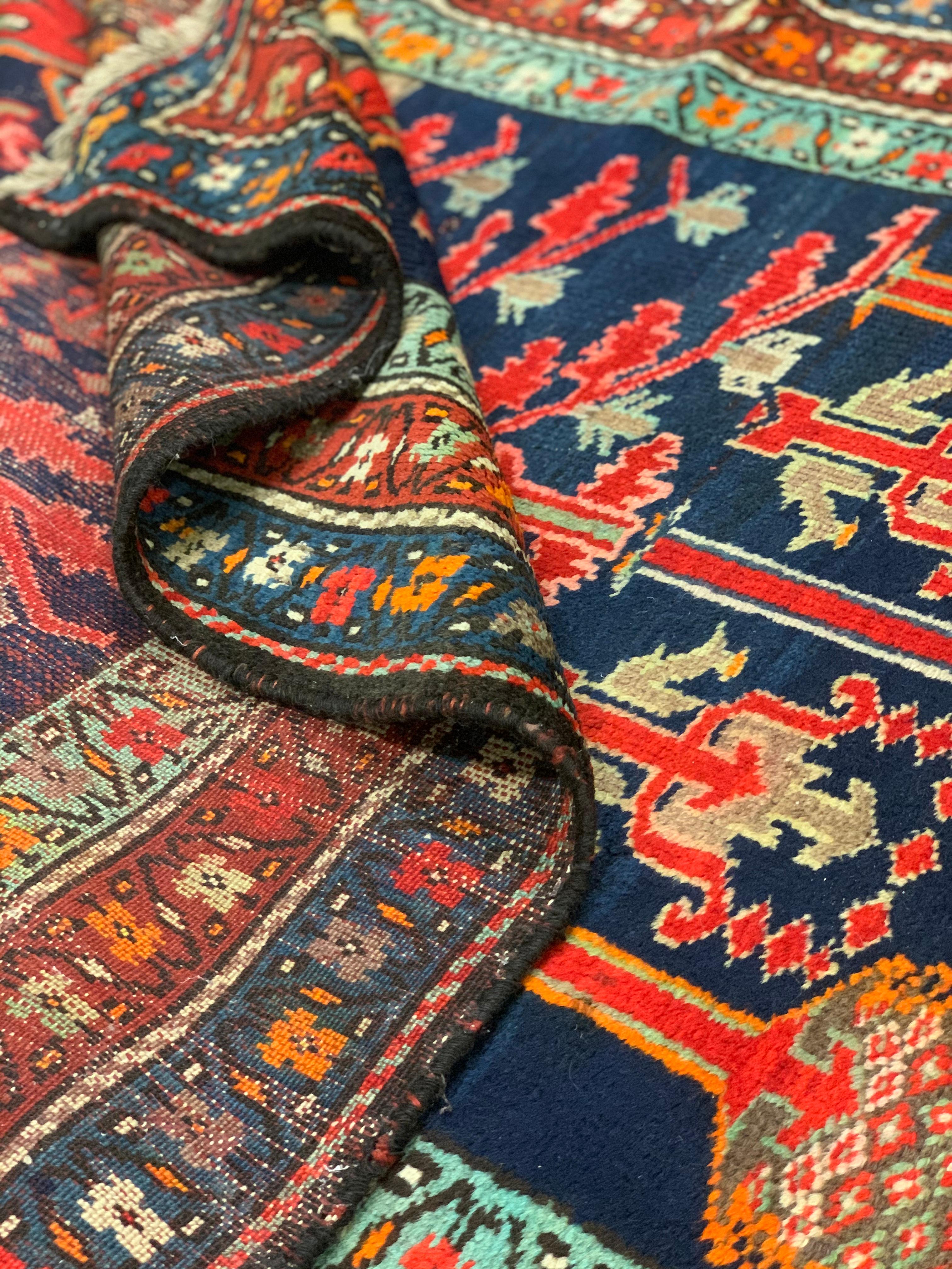 Antiker, handgefertigter, orientalischer, traditioneller, Stammeskunst-Teppich, Läufer im Angebot 4