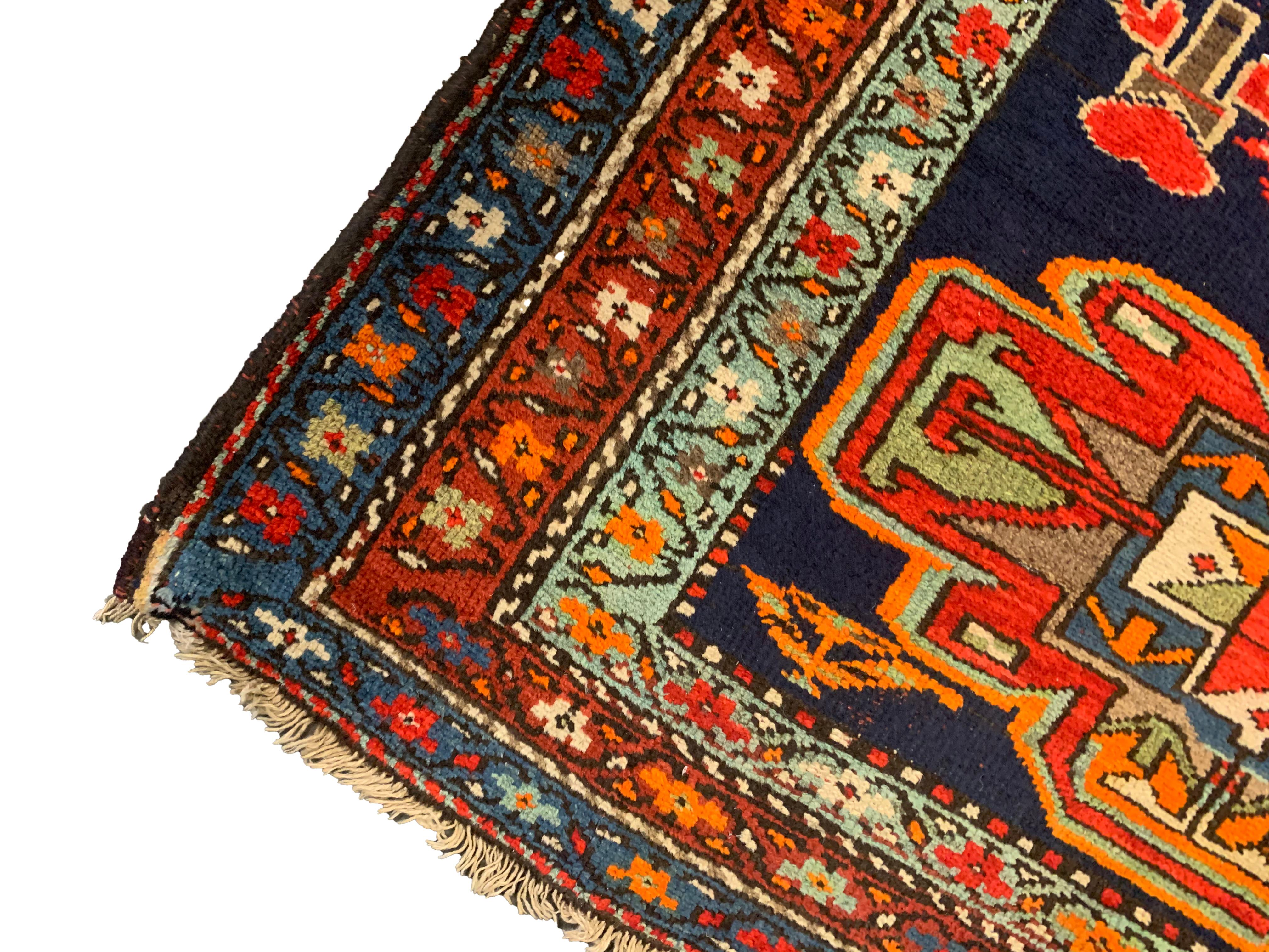 Antiker, handgefertigter, orientalischer, traditioneller, Stammeskunst-Teppich, Läufer (Spätes 19. Jahrhundert) im Angebot