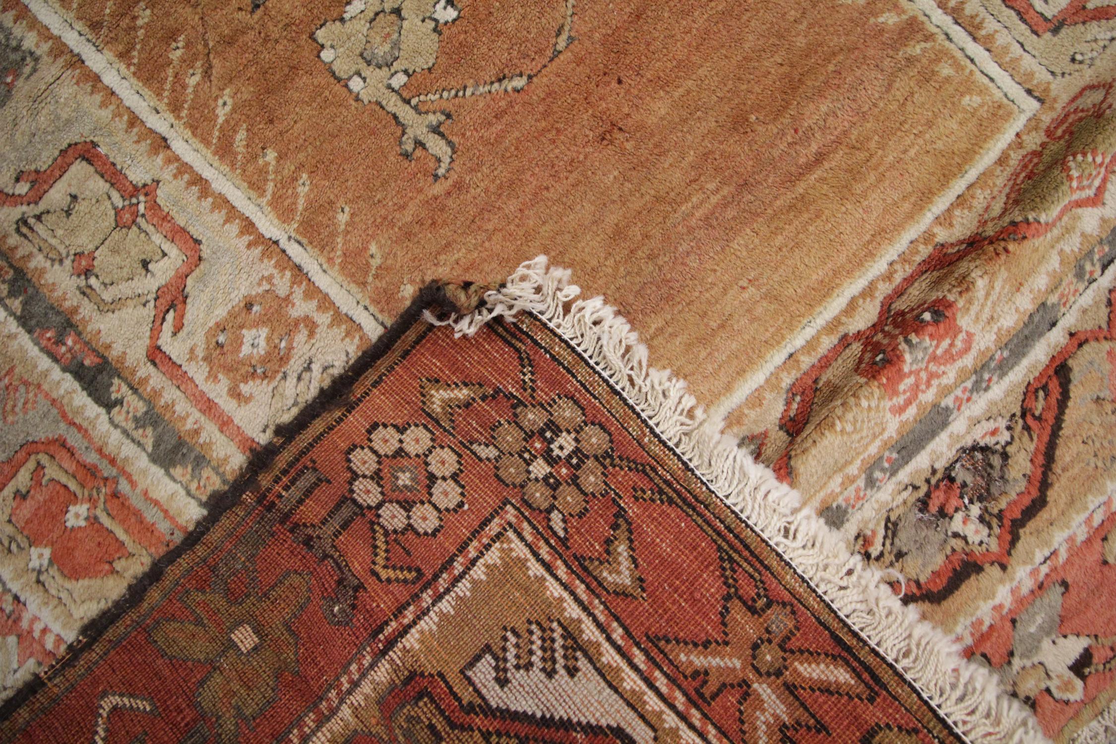 Antique Rug Turkish Traditional Handmade Carpet Brown Living Room Rug for Sale In Excellent Condition For Sale In Hampshire, GB
