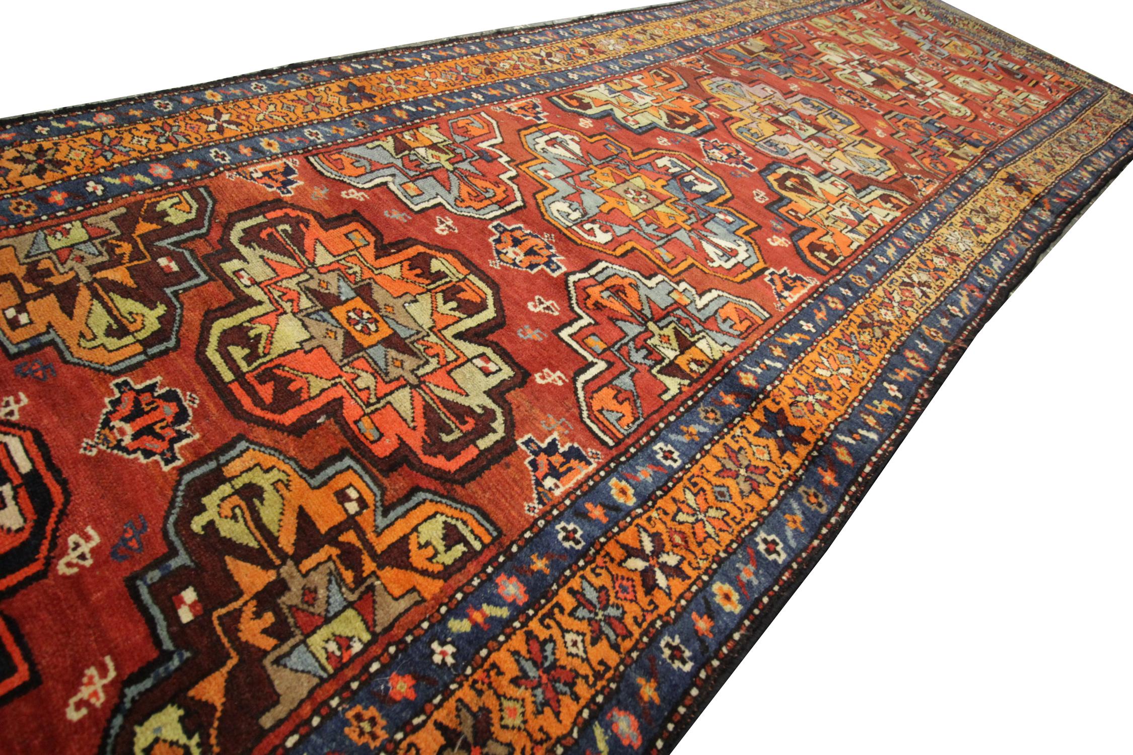 Antique Rug, Turkmen Oriental Runner, Caucasian Living Room Carpet Runner In Excellent Condition For Sale In Wembley, GB