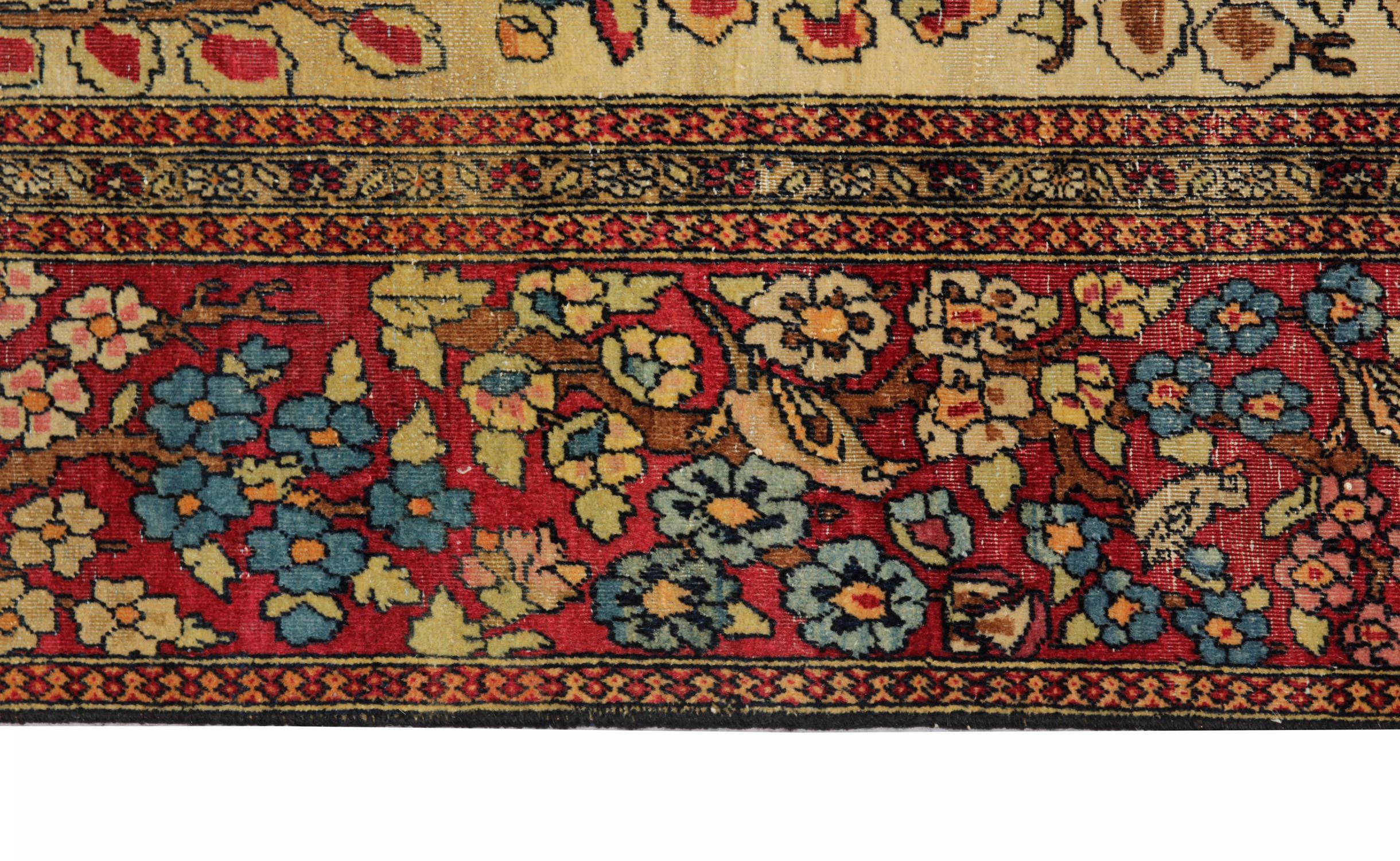 Sarouk Farahan Antique Floral Wool Area Rug Handmade Exclusive Living Room Carpet- 125x197cm For Sale