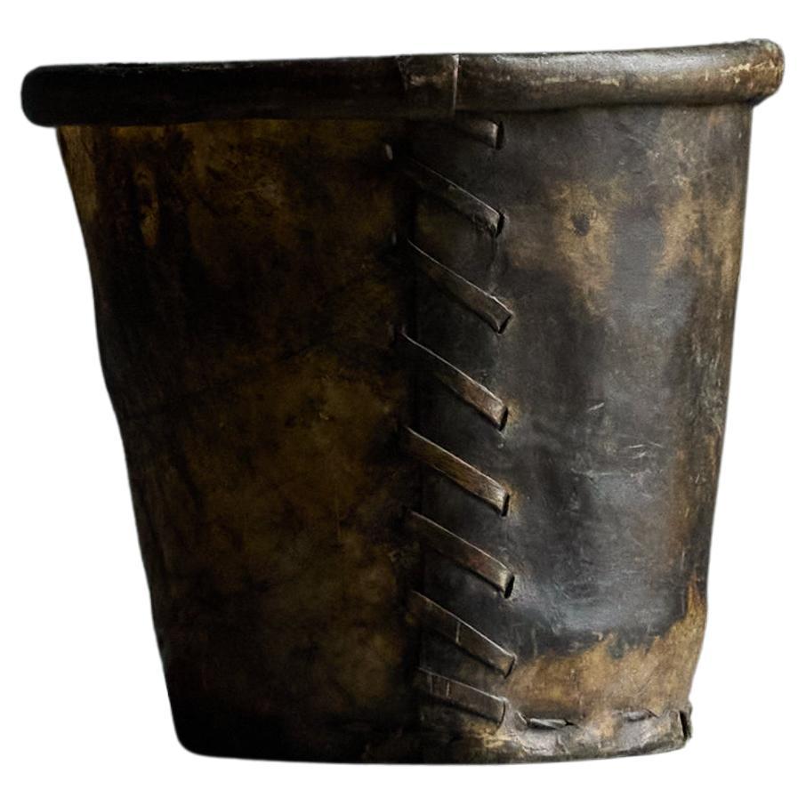 Antiguo cubo de pergamino rugoso, Reino Unido, Principios del siglo XIX