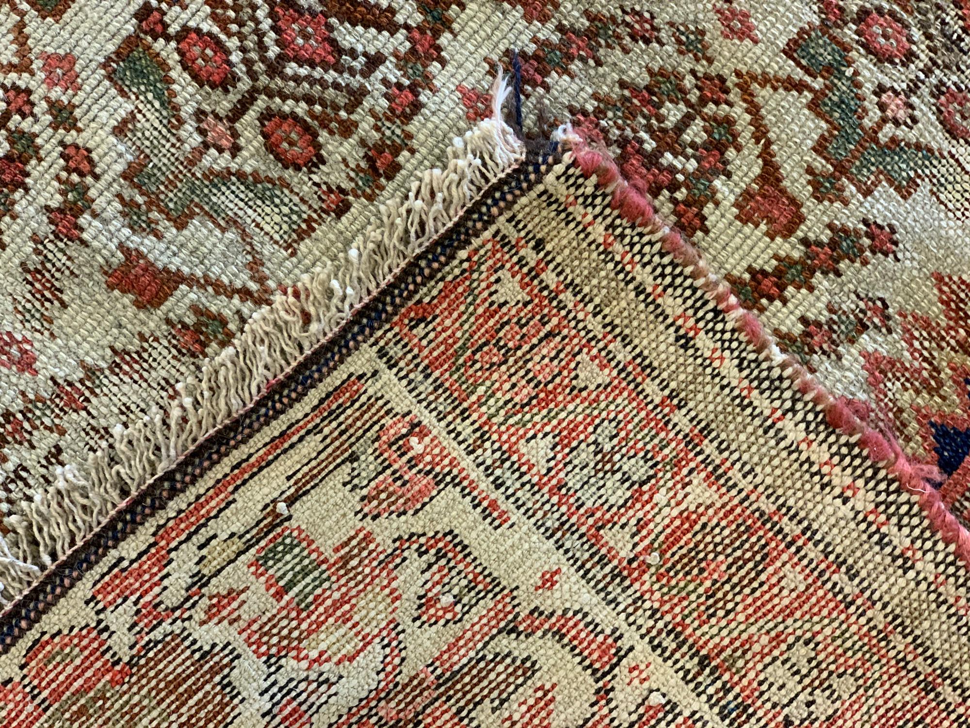 Antique Rugs Caucasian Wool Area Paisley Tradition Oriental Carpet Rug In Excellent Condition For Sale In Hampshire, GB