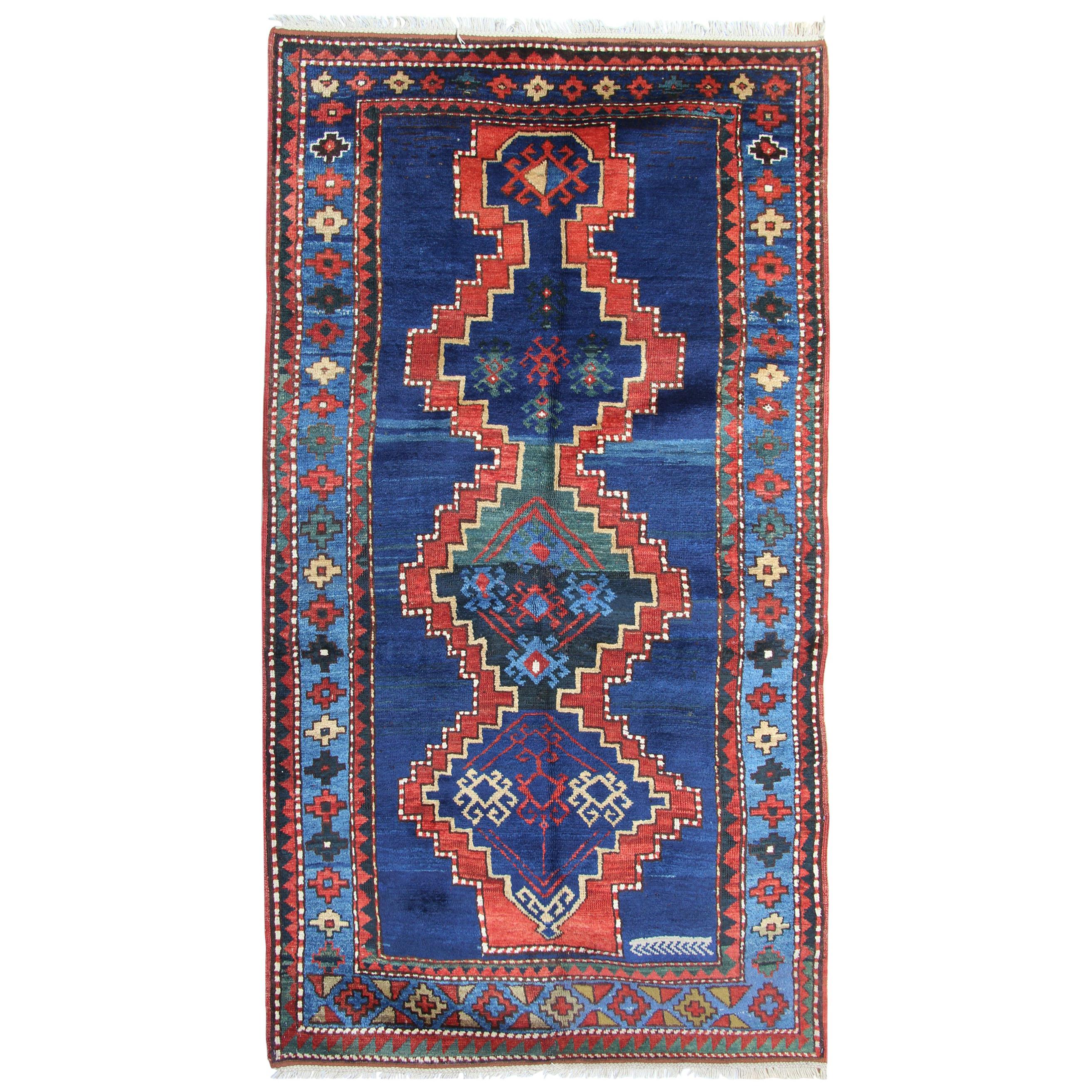 Tapis du Caucase bleu Kazak Tapis géométriques Tapis de salon anciens en vente