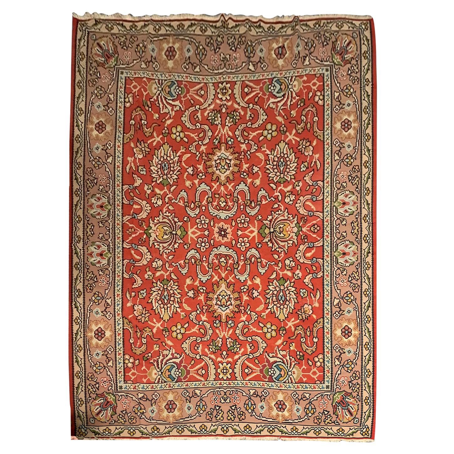 Antike Teppiche Kelim Handgefertigter Teppich Orientalischer Teppich aus rostfarbener Wolle im Angebot