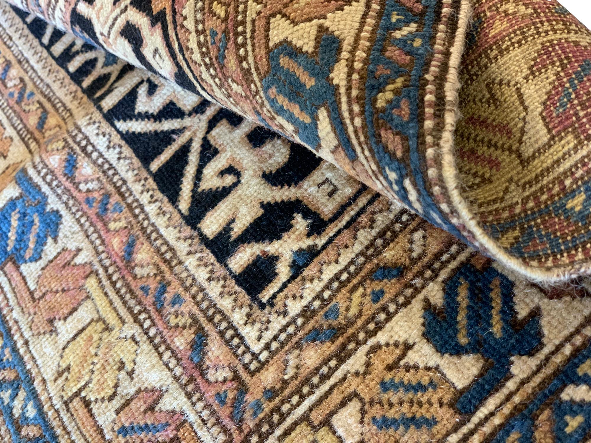 19th Century Antique Rugs Oriental Caucasian Kuba, Traditional Handmade Carpet