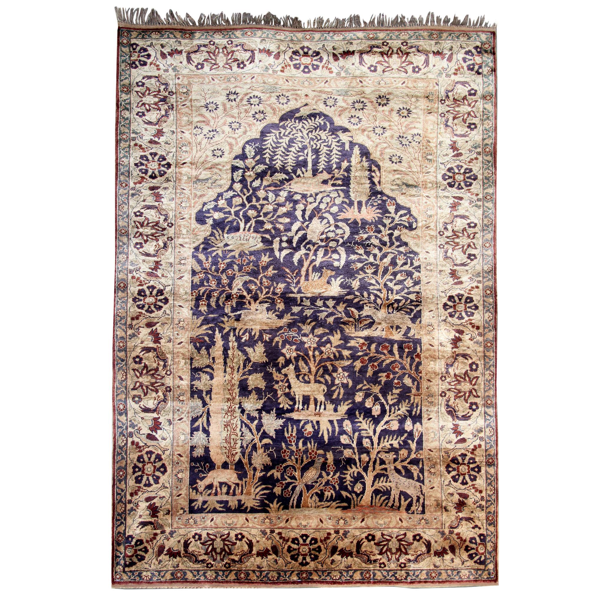 Antique Rugs, Pure Silk Rugs Turkish Rugs Handmade Carpet Oriental Rug for Sale For Sale
