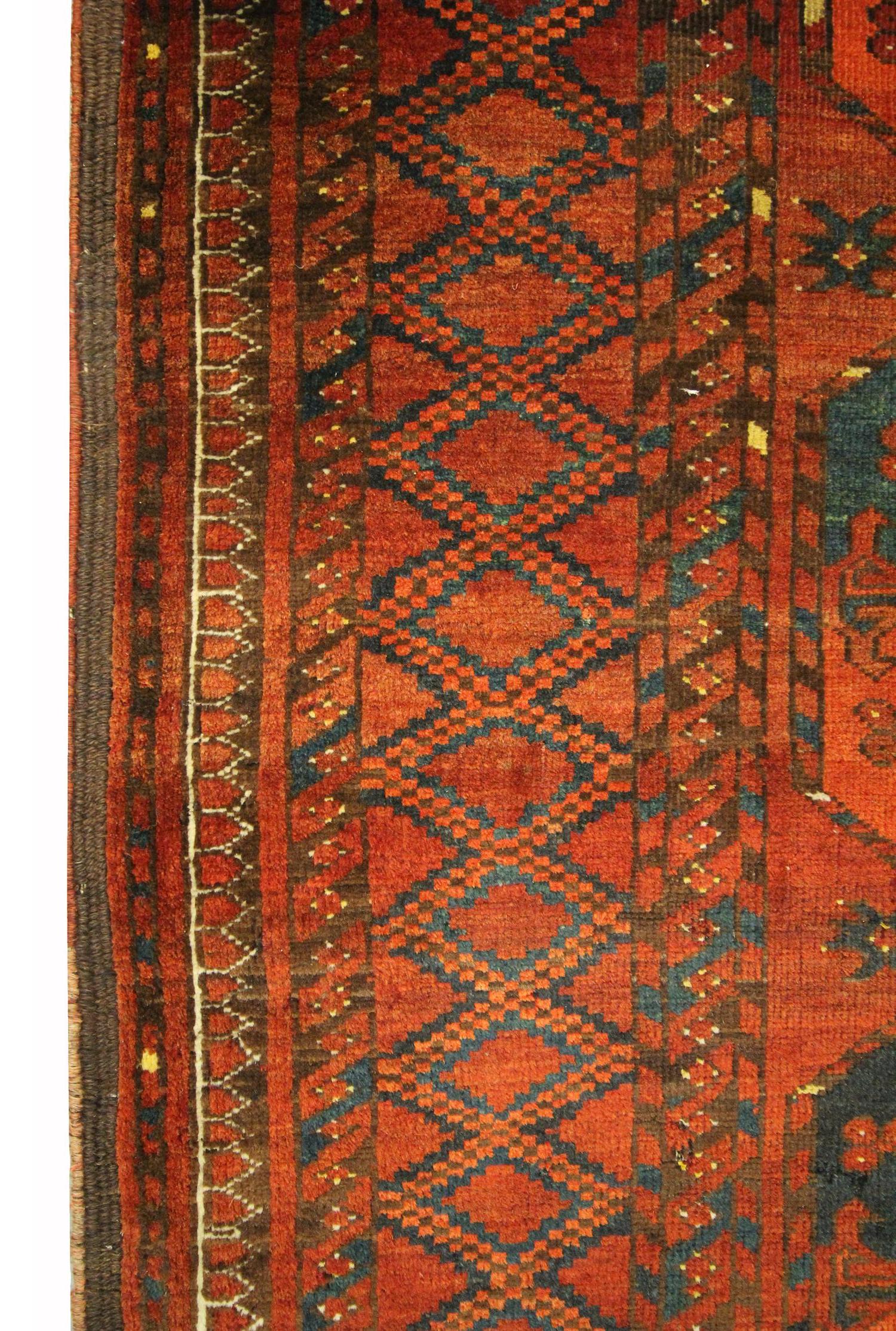Antique Rugs Turkmen Original Ersari Handwoven Wool Area Rugs en vente 2
