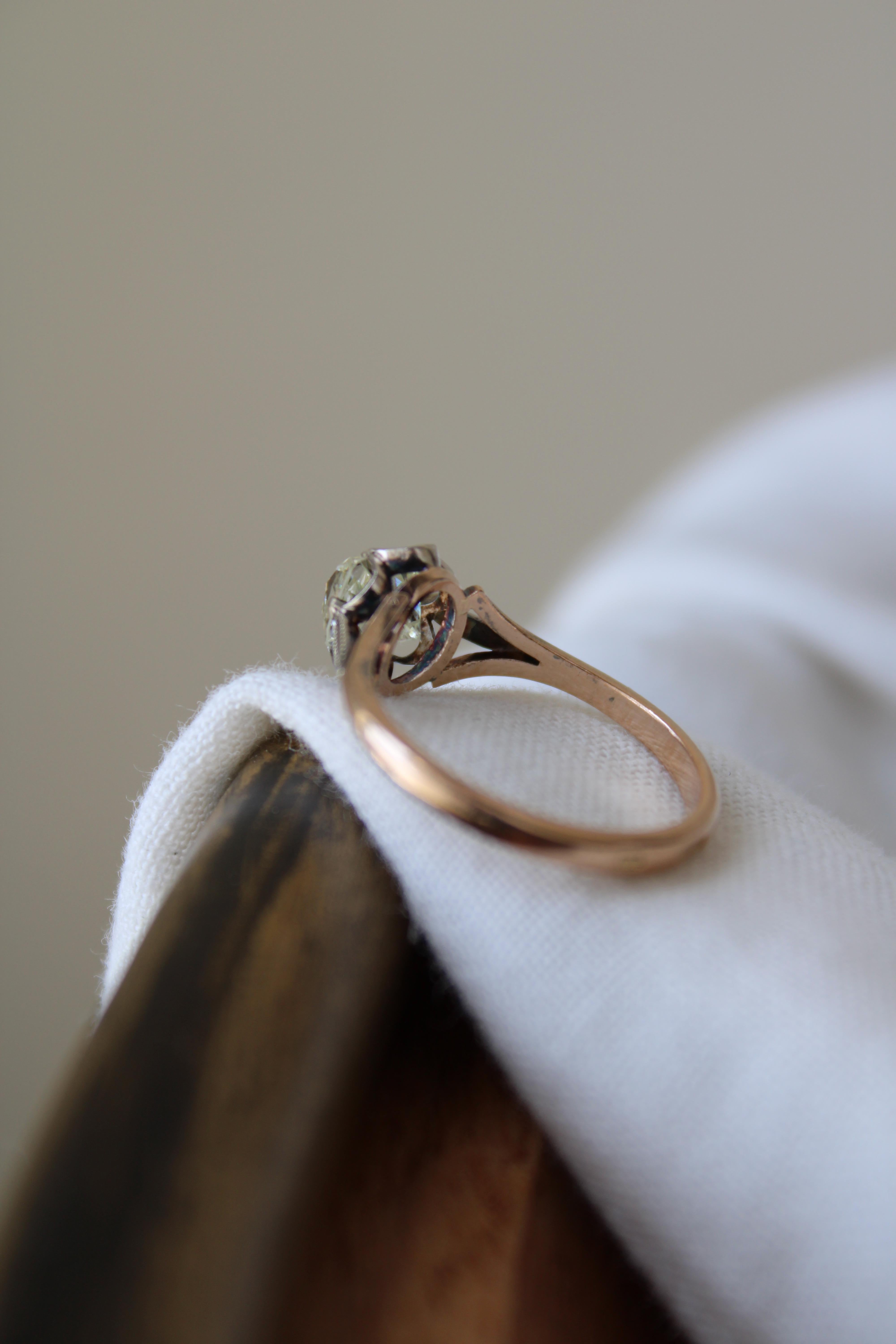High Victorian Antique Russian 1.20 Carat Peruzzi Diamond Solitaire Engagement Ring  For Sale