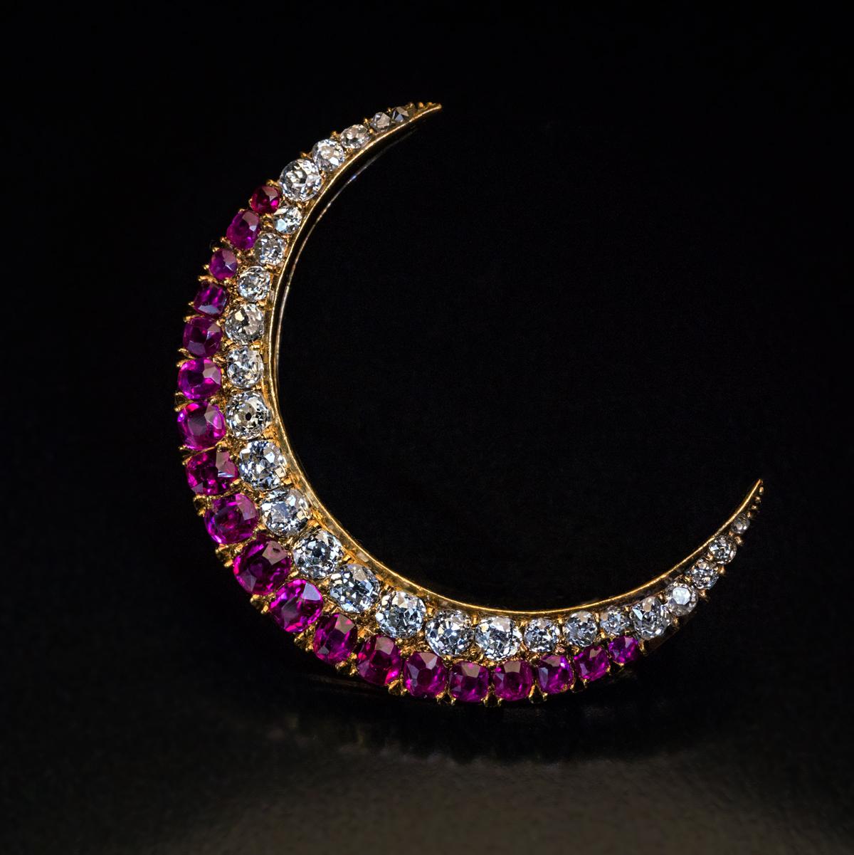 Victorian Antique Russian 19th Century Diamond Ruby Gold Crescent Moon Brooch