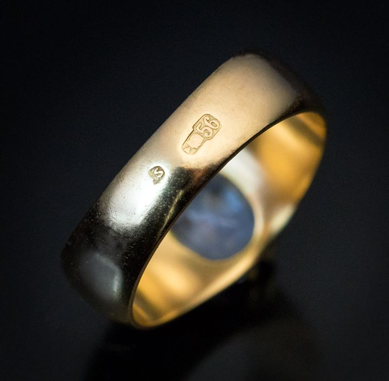 Antique Russian 2.50 Carat Sapphire Gold Unisex Ring 2