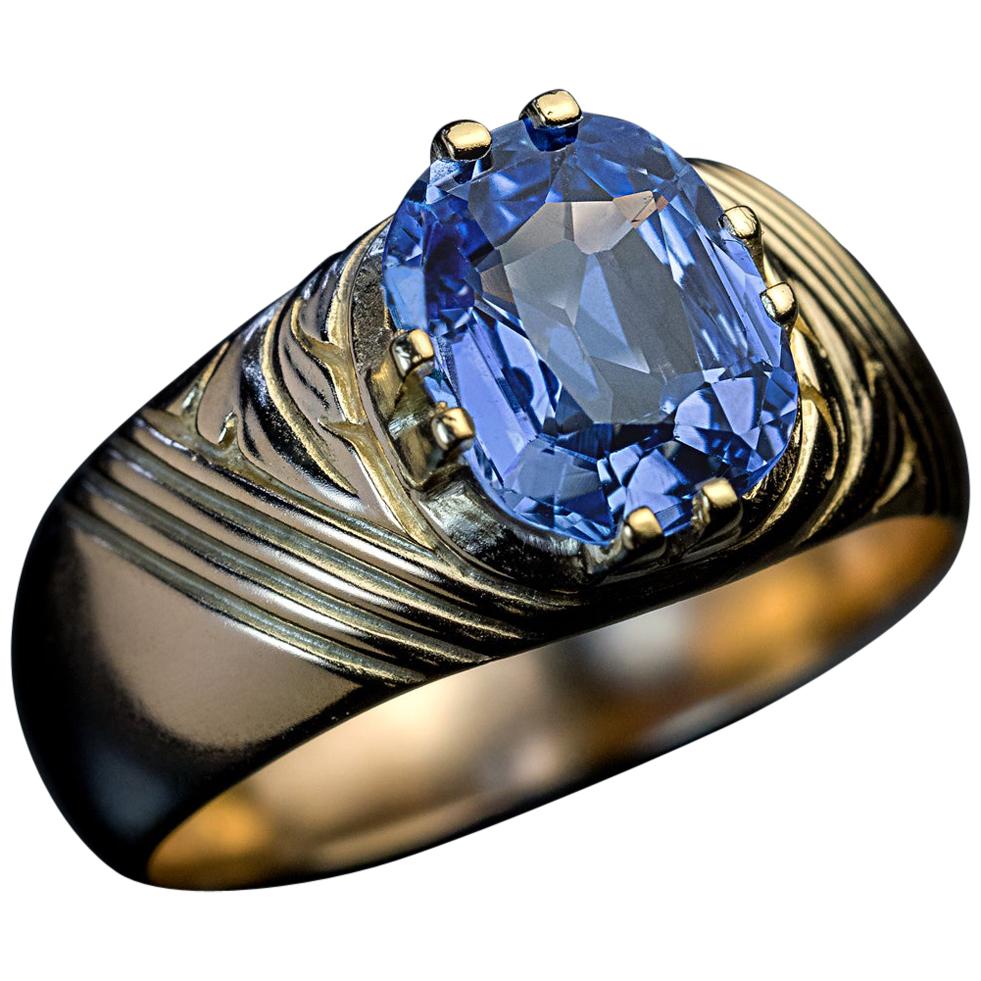 Antique Russian 2.50 Carat Sapphire Gold Unisex Ring