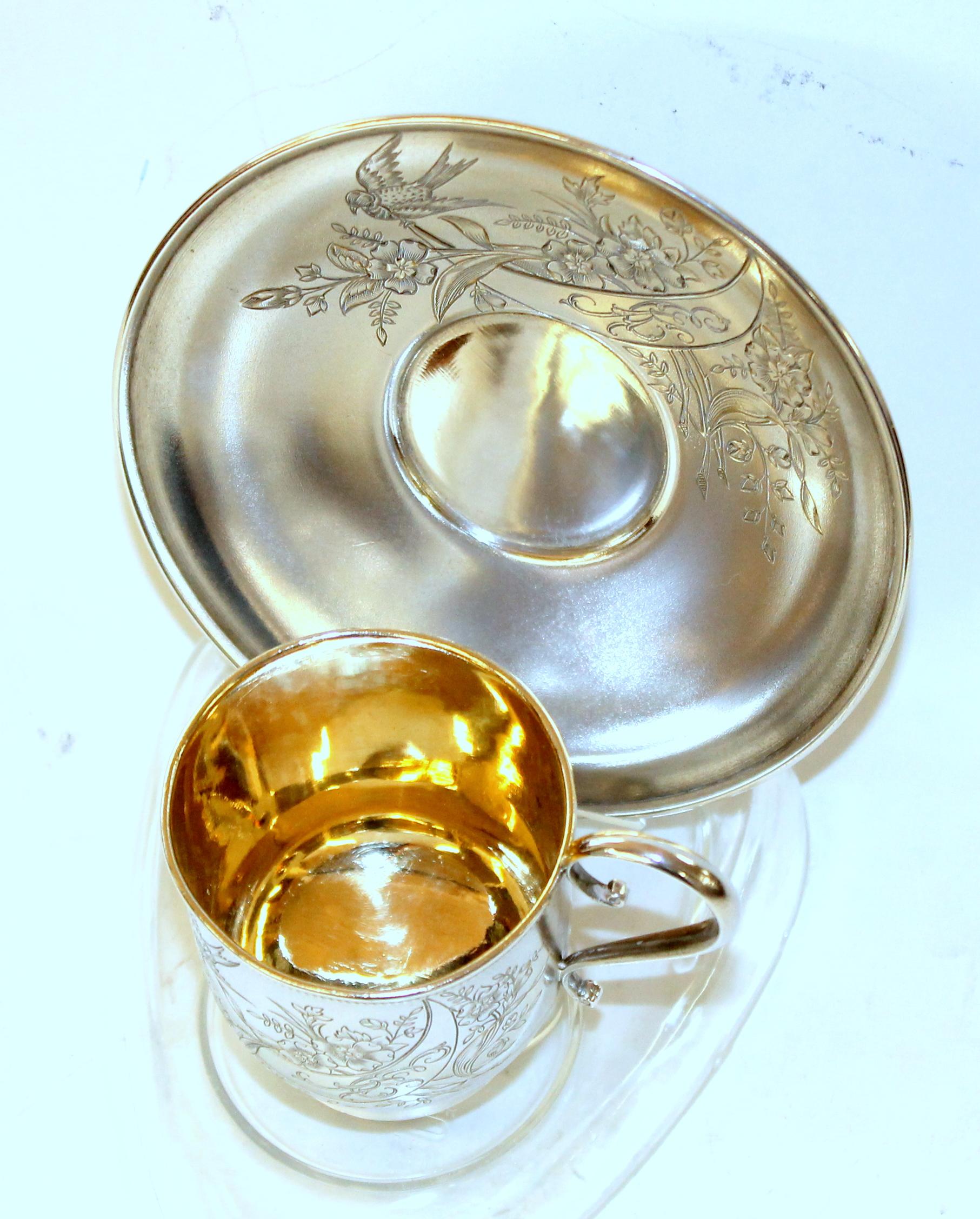 Antigua taza y platillo rusos de plata .875 grabados a mano, Baladanova, Moscú en venta 8