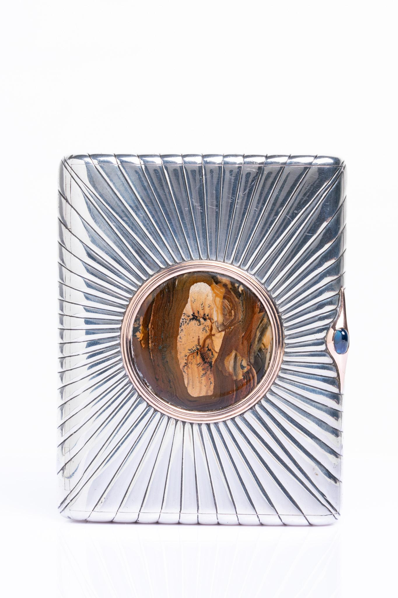 Antique Cushion Cut Antique Russian Vasily Kangin 9ct Gold and Silver Agate Cigarette Case For Sale