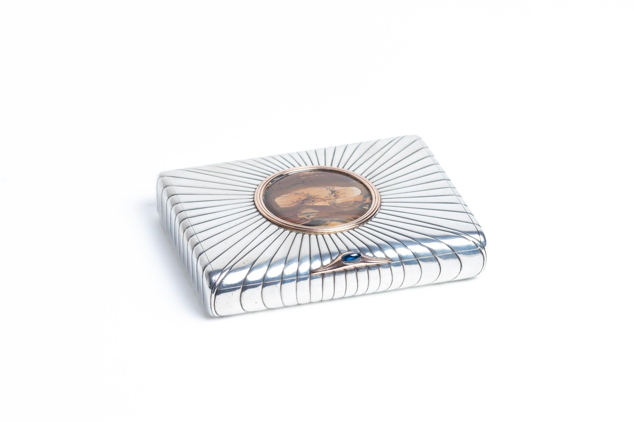 Antique Russian Vasily Kangin 9ct Gold and Silver Agate Cigarette Case In Good Condition For Sale In Portland, England
