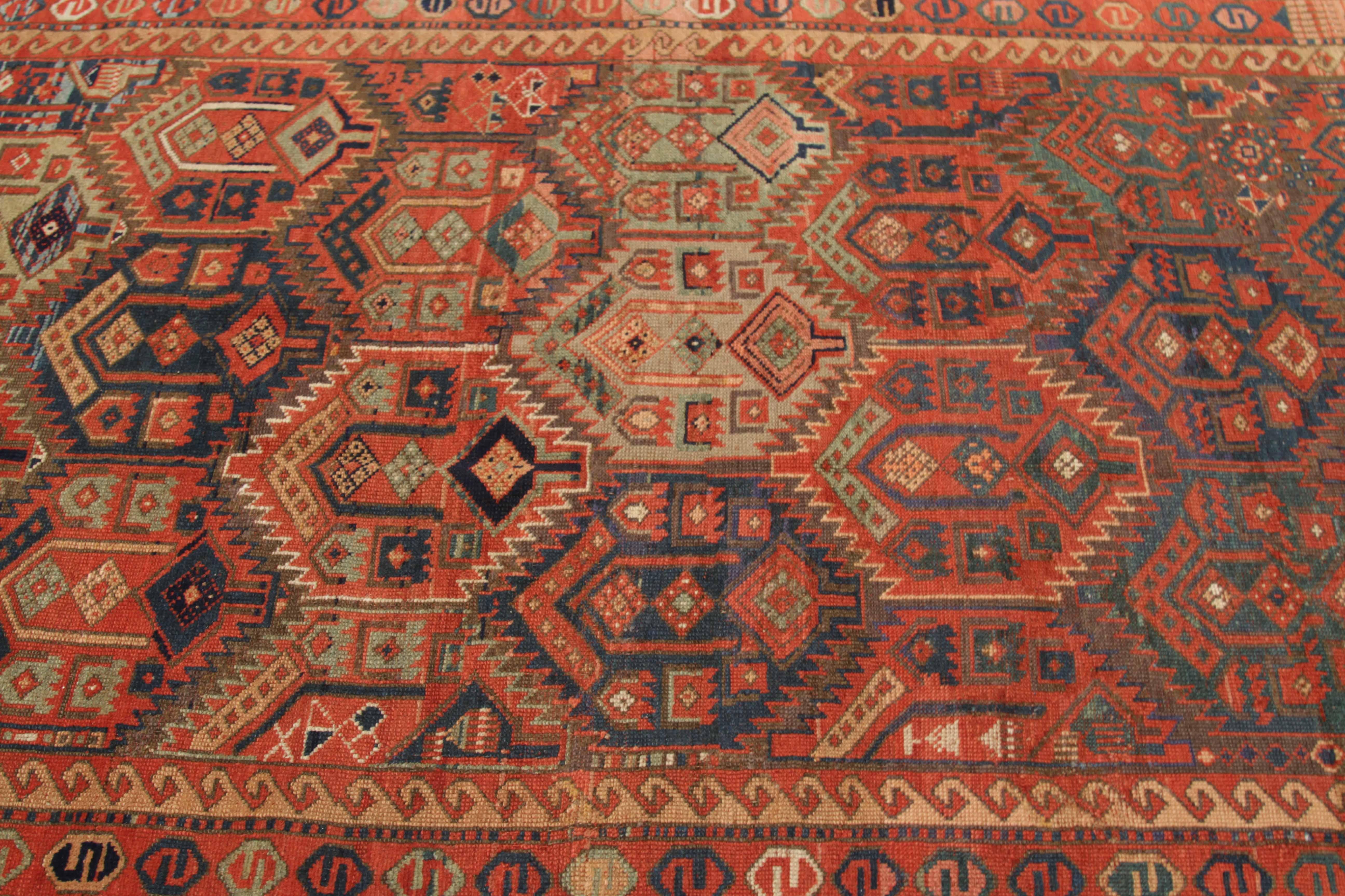 Antiker russischer Teppich im Kazak-Design, antik (Kasachisch) im Angebot