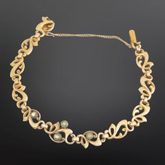 Antico bracciale russo Art Nouveau in oro con calcedonio, 1910 circa