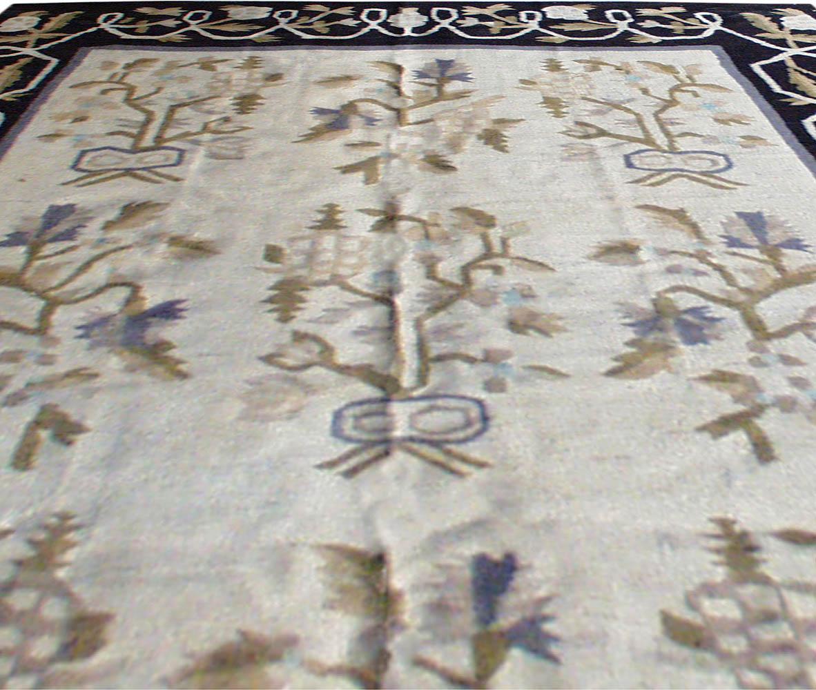 Antique Russian Bessarabian Botanic Rug In Good Condition For Sale In New York, NY