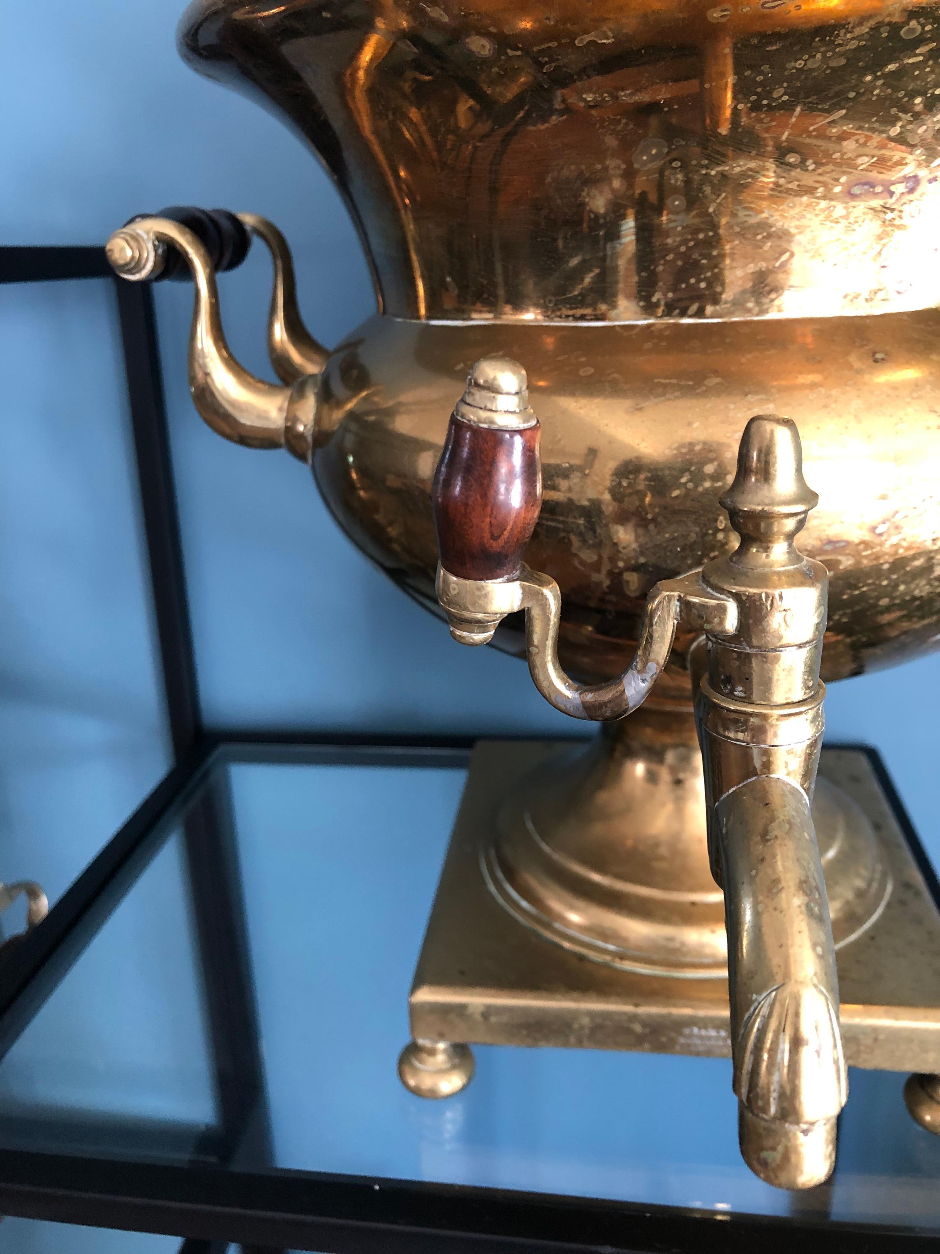 Antique Russian Brass Samovar 19th Century “Ivan Pushkov v Danilove” For Sale 5
