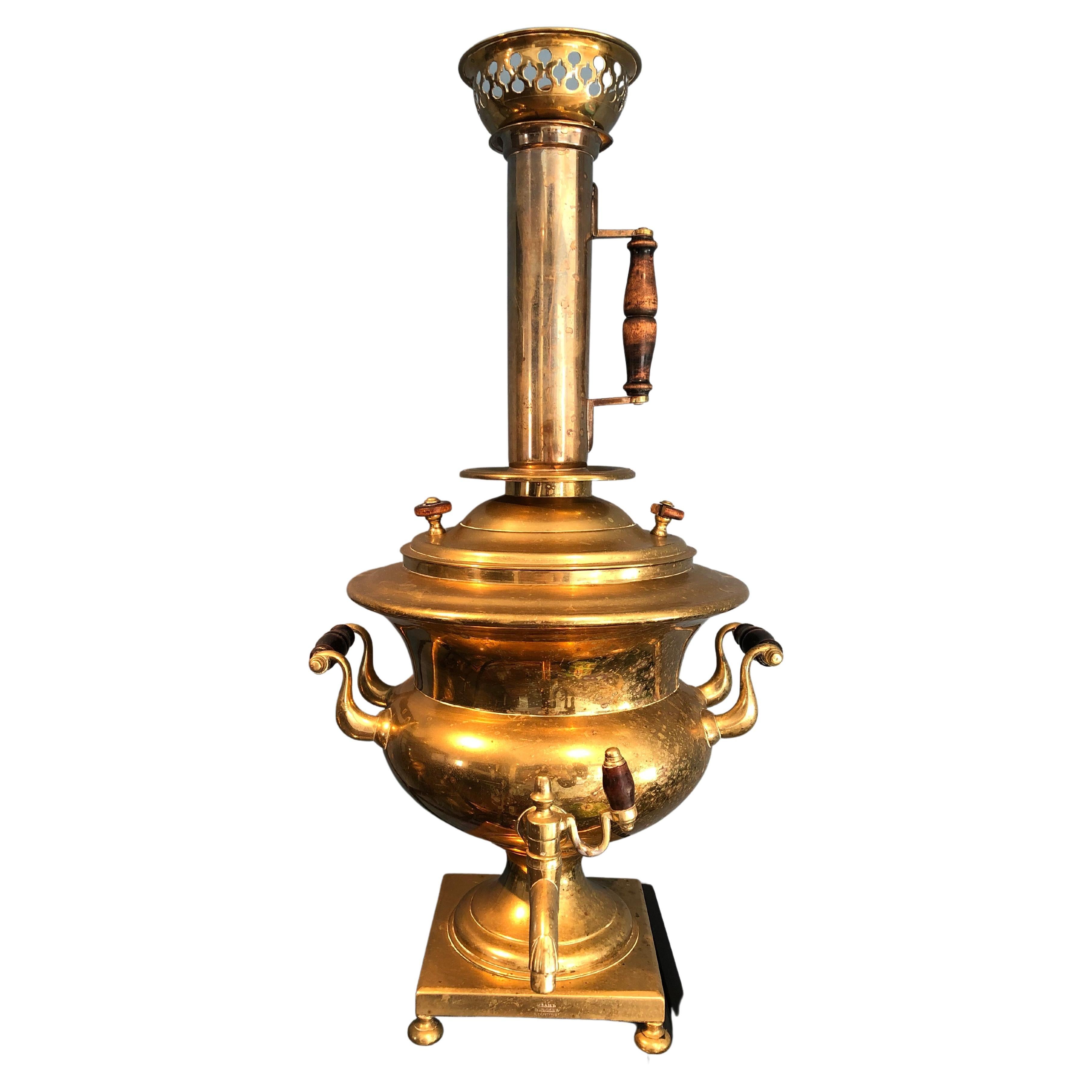 Antique Russian Brass Samovar 19th Century “Ivan Pushkov v Danilove” For Sale