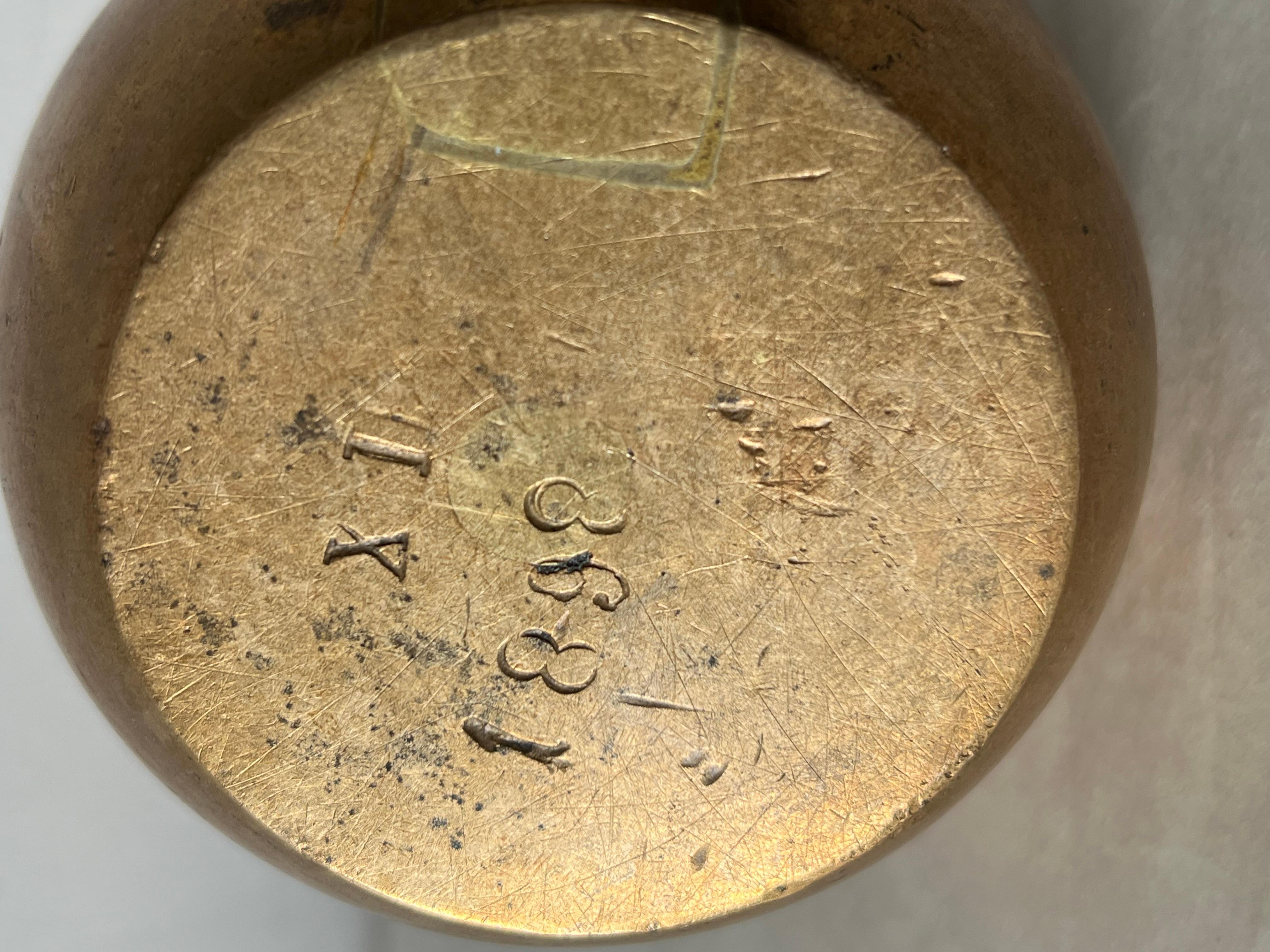 Antike russische Bronze Kettlebell Gewicht Girya 1898 10 Funts! im Zustand „Gut“ im Angebot in St.Petersburg, FL