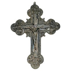 Antike russische byzantinische Ikone patiniertes Zinkkreuz/ Kruzifix