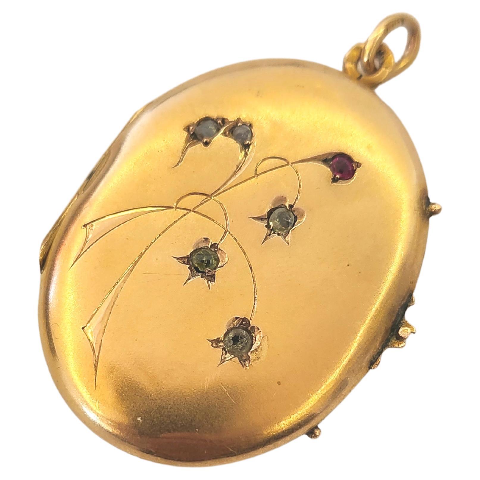 Antiker russischer Demantoid-Gold-Medaillon-Anhänger im Zustand „Gut“ im Angebot in Cairo, EG