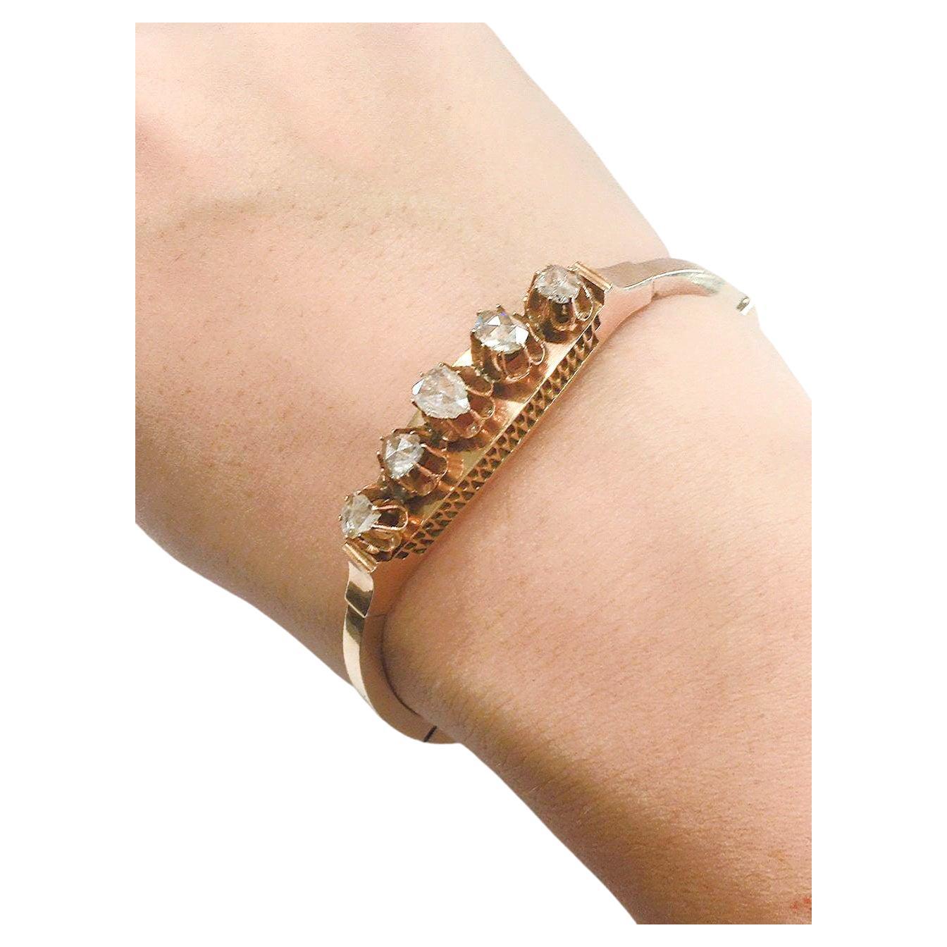 Bracelet jonc russe ancien des années 1880 en or avec diamants taille rose en vente 1
