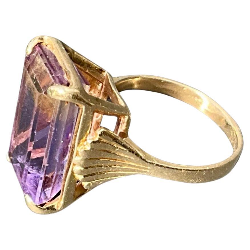 Anillo Ruso Antiguo de Oro y Turmalina Rosa en Bueno Estado en Bradenton, FL