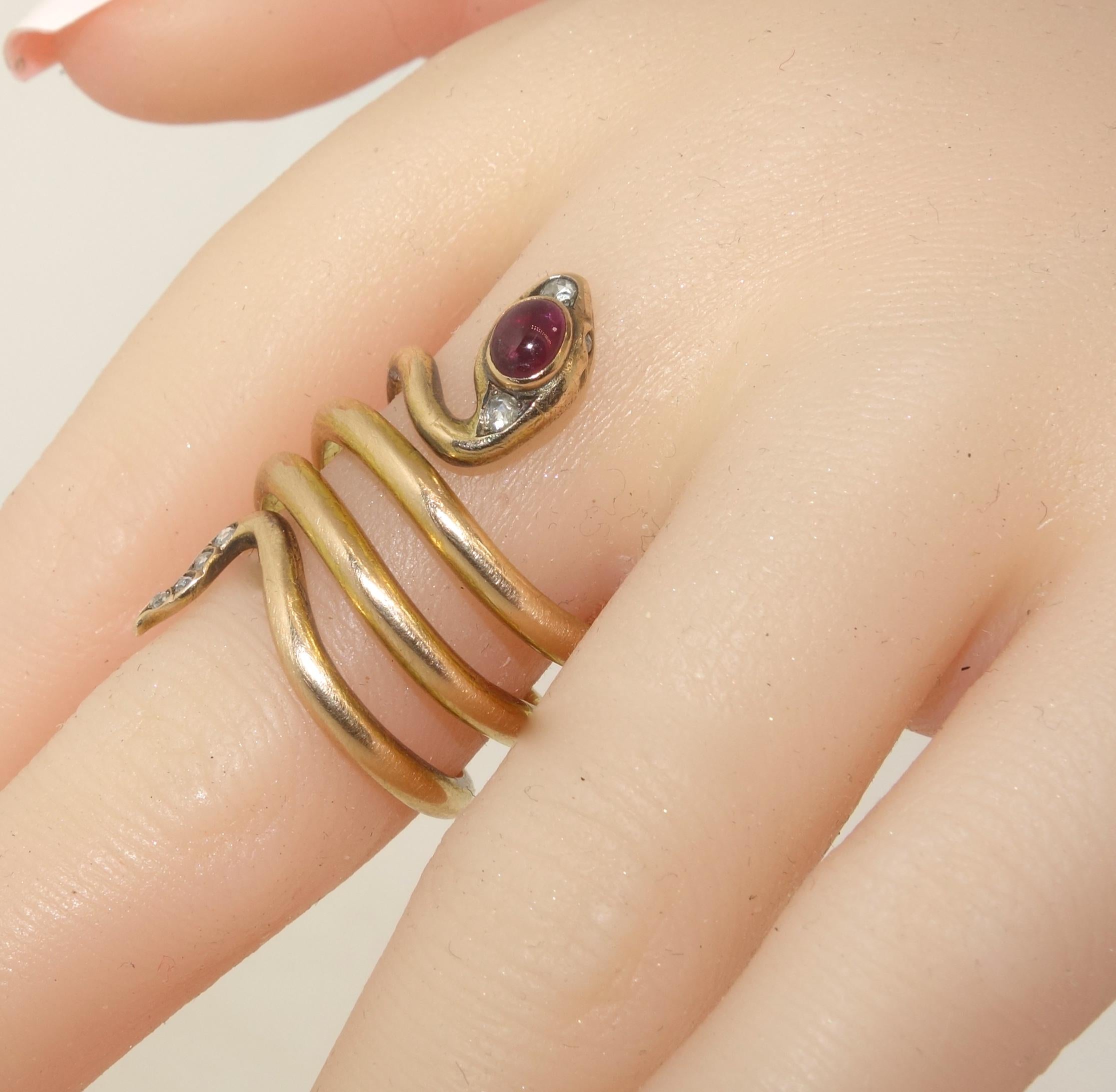 Antique Russian Gold Snake Ring, K. Faberge, circa 1895 In Good Condition In Aspen, CO