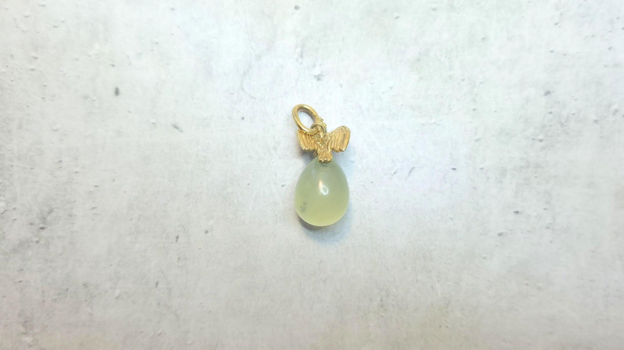 Antiker russischer kaiserlicher Bowenit-Ei-Anhänger von Albert Holmström im Angebot 2