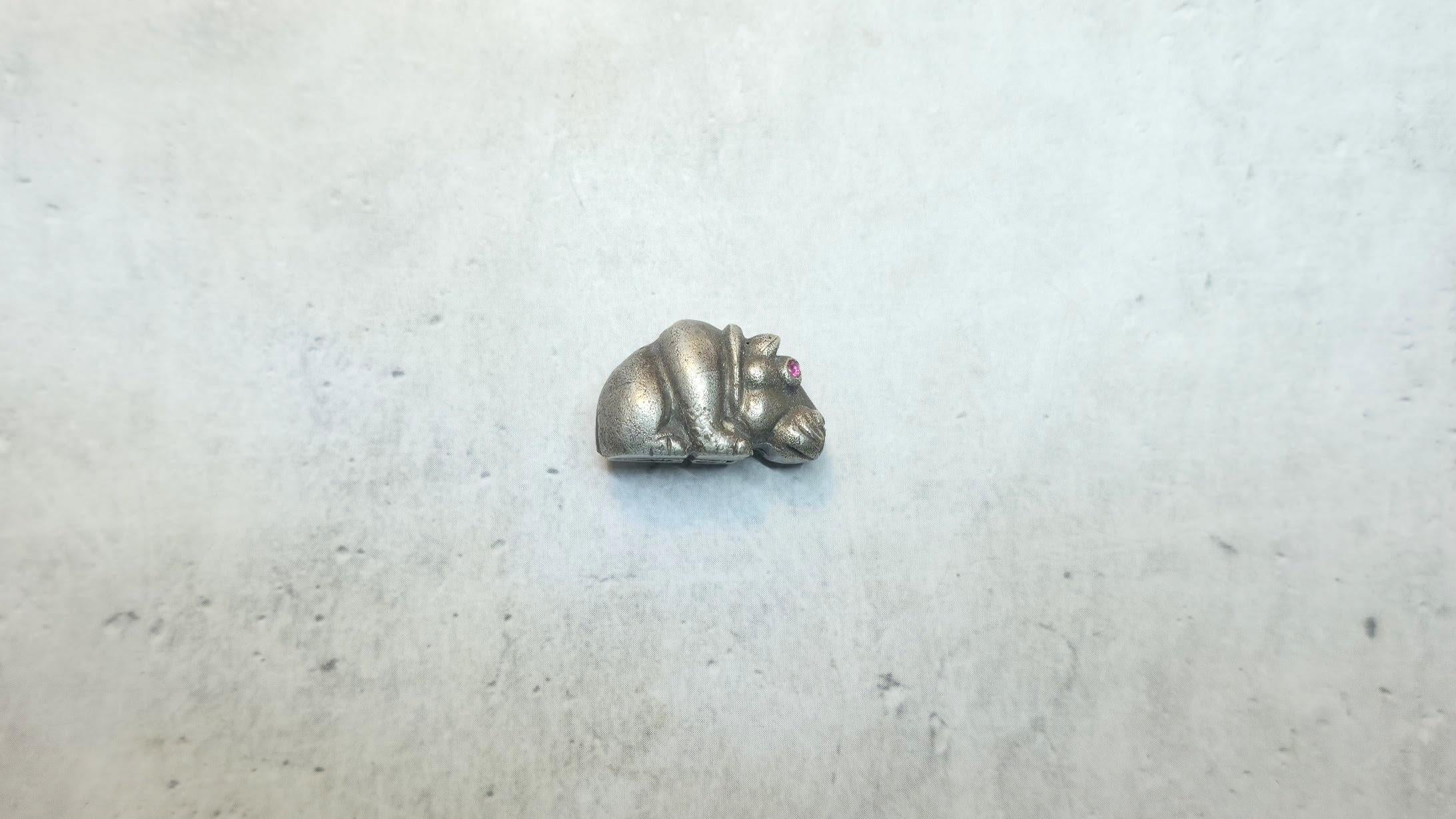 Antique Russian Imperial Silver Baby Hippo with Ruby Eyes by Julius Rappoport For Sale 1