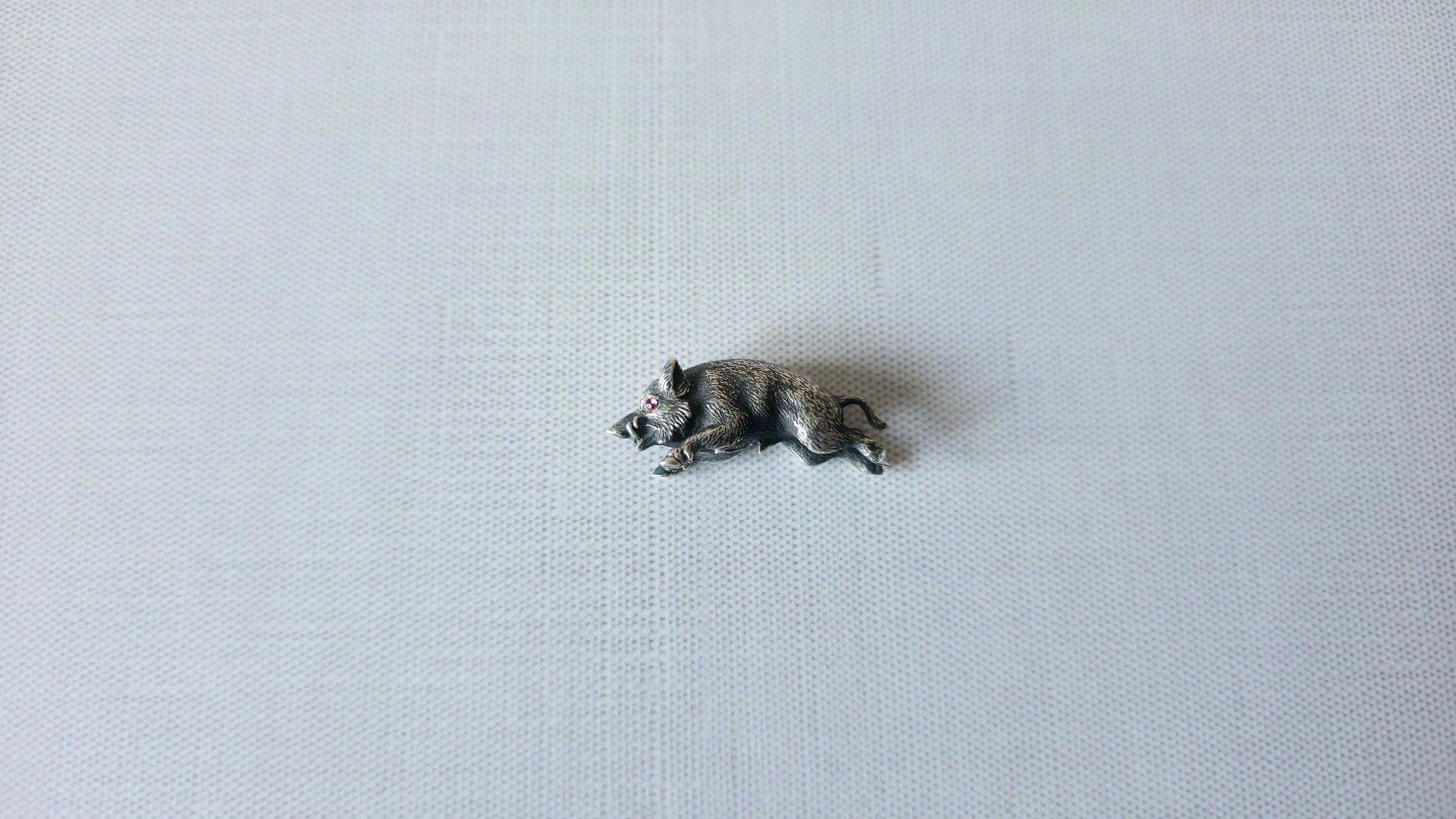 Antico mini cinghiale d'argento russo imperiale con occhi di rubino di Julius Rappoport in vendita 2