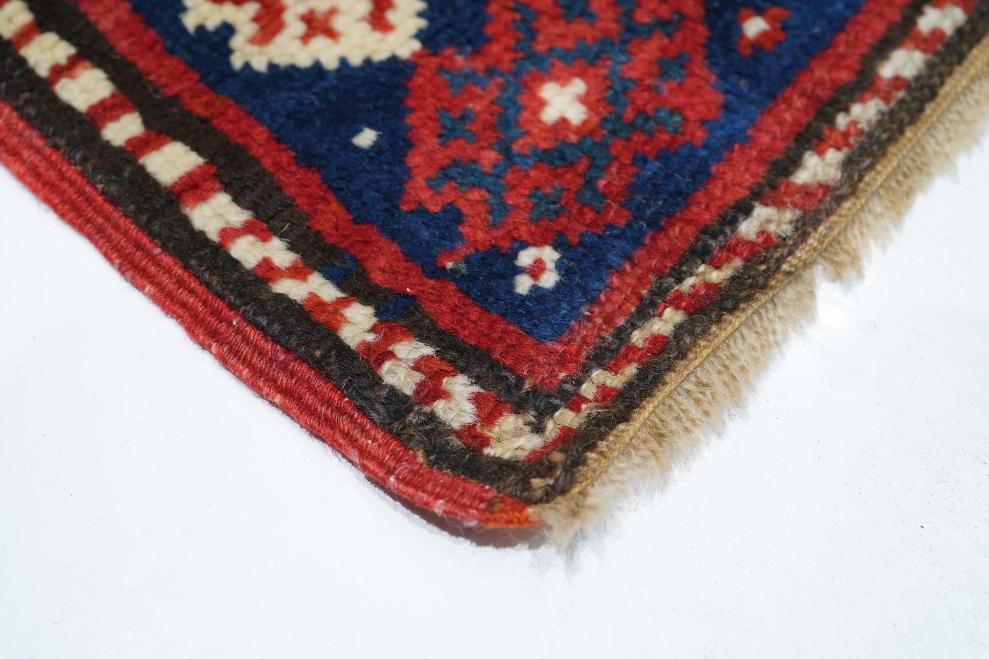 Caucasico Tappeto Kazak antico 4'2'' x 6'4'' in vendita