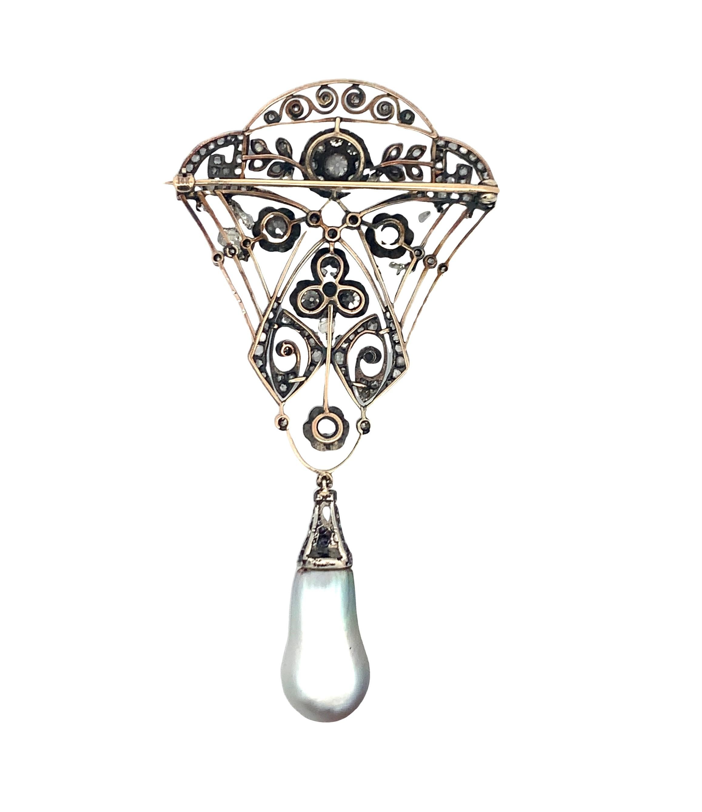 Antique Russian Natural Saltwater Pearl and Diamond Brooch  In Excellent Condition For Sale In New York, NY