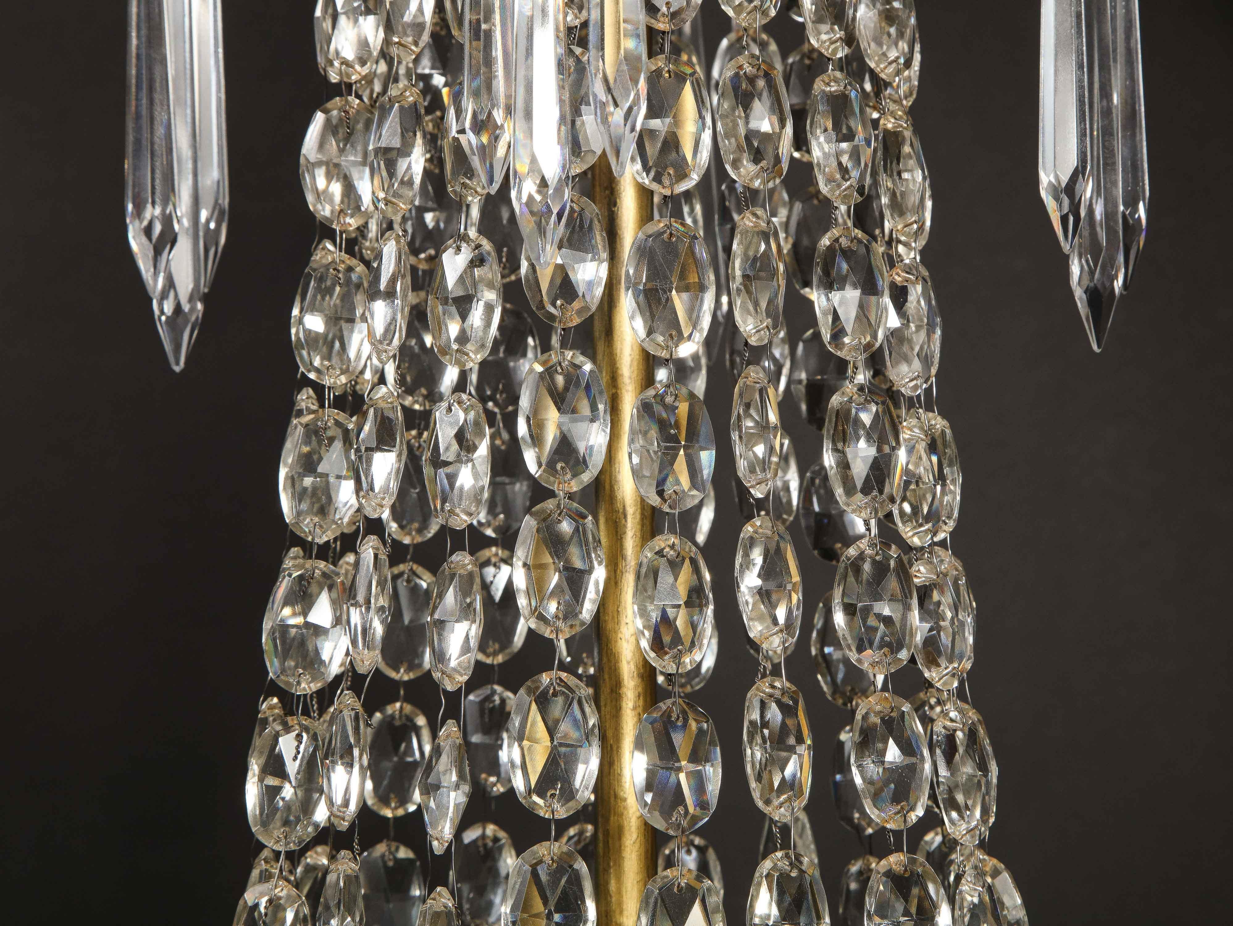Antiker russischer neoklassizistischer Kronleuchter aus vergoldeter Bronze und geschliffenem Kristall in Kobaltglas im Angebot 11