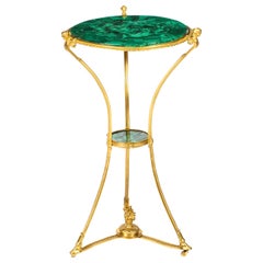Ancienne table russe ronde en bronze doré avec plateau en malachite verte, XIXe siècle