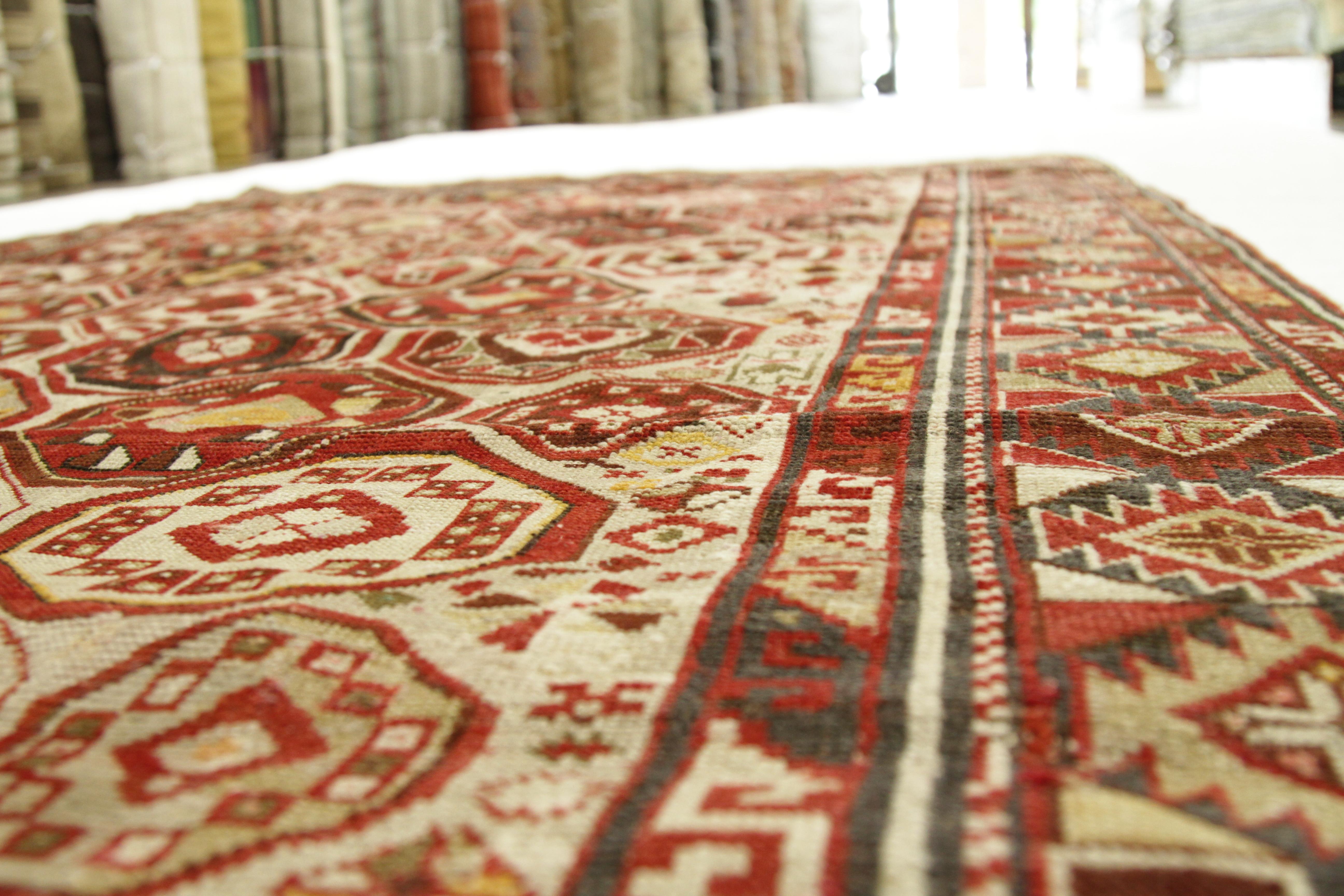 Antique Russian Rug Shirvan Style with Intricate Geometric Patterns, circa 1900s For Sale 3