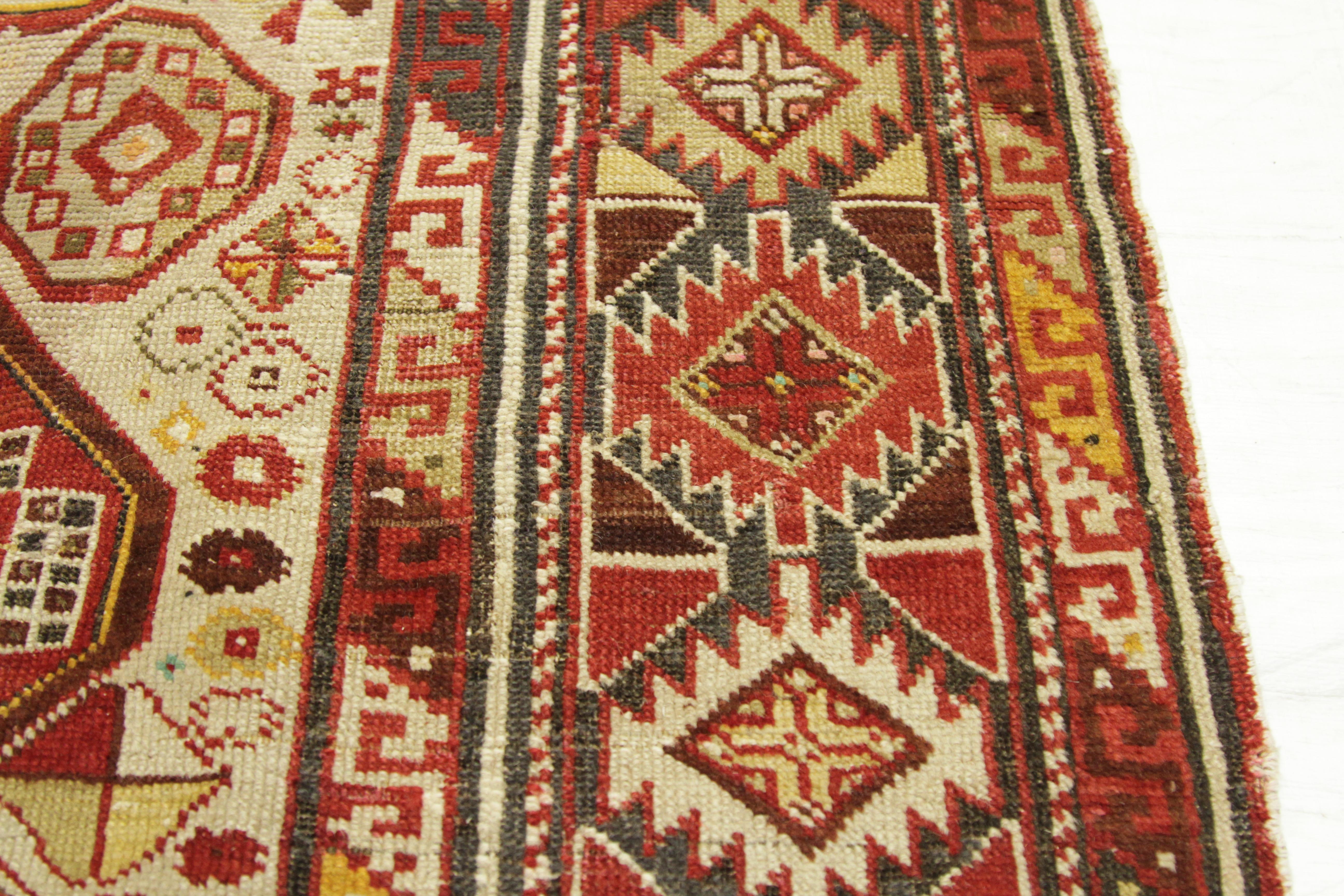 Antique Russian Rug Shirvan Style with Intricate Geometric Patterns, circa 1900s For Sale 2